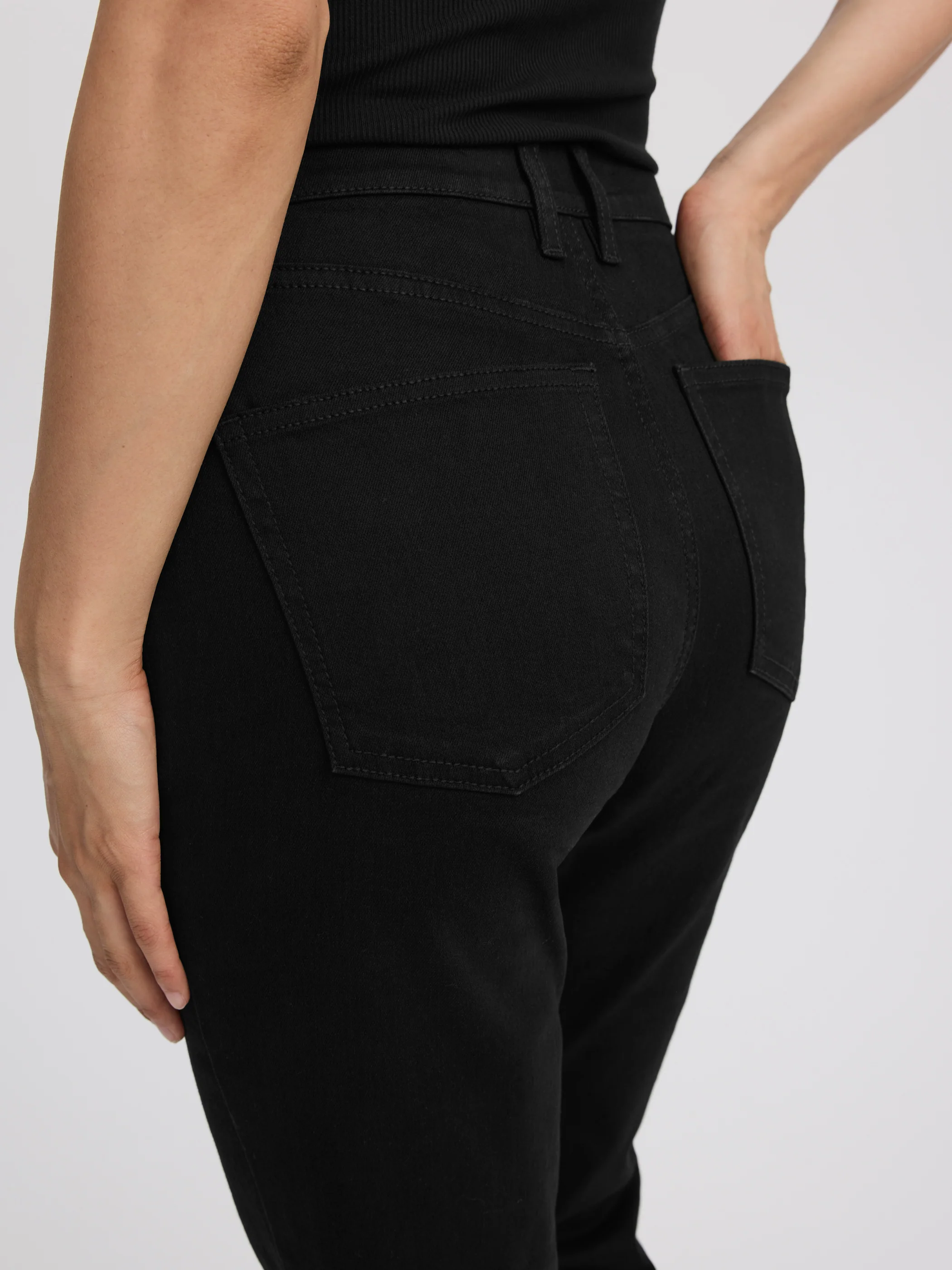 Boot-Leg Mid-Rise Jean - Image 4