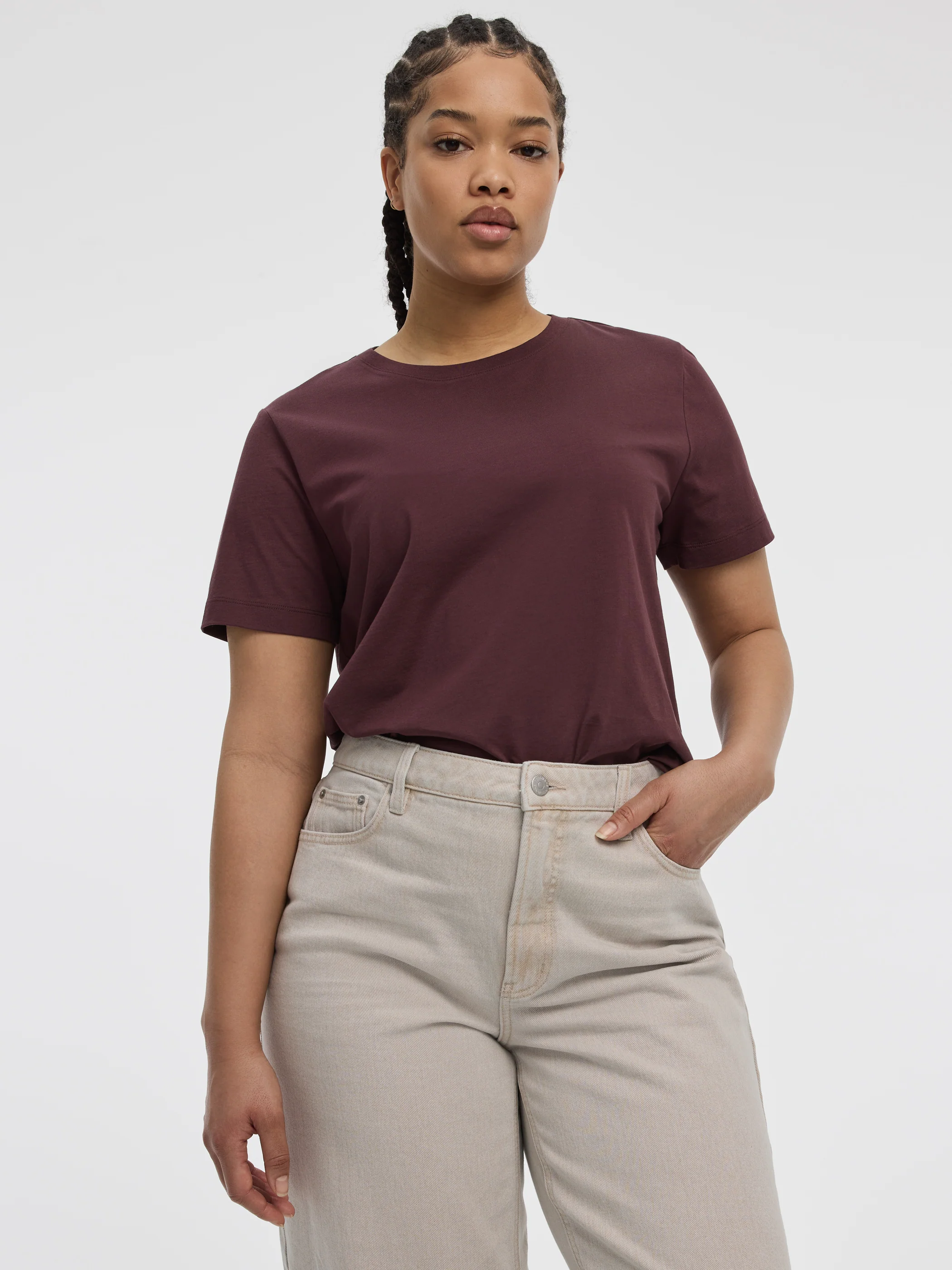 Boyfriend Crew-Neck T-Shirt - R Essentials - Image 17