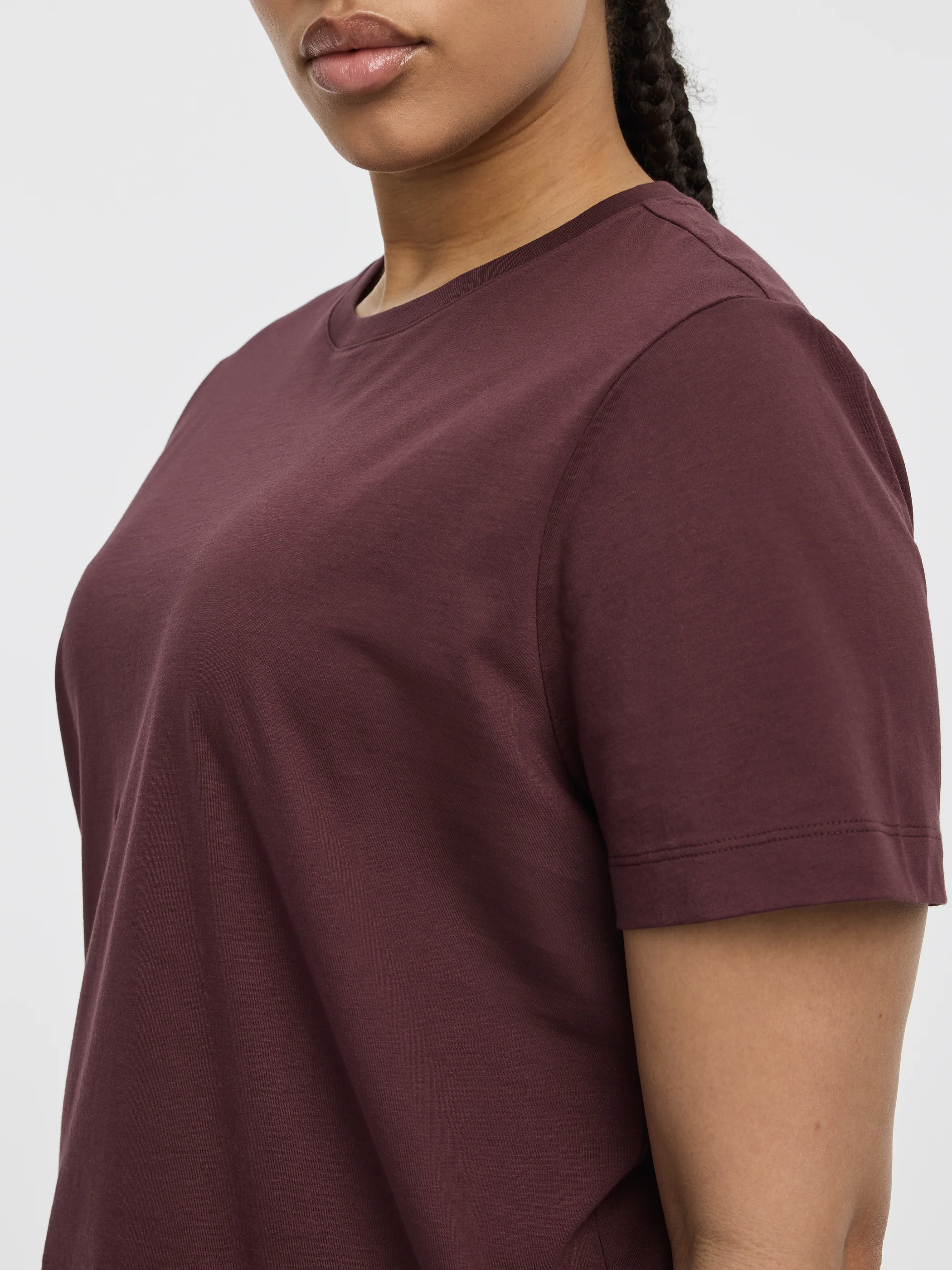 Boyfriend Crew-Neck T-Shirt - R Essentials - Image 20
