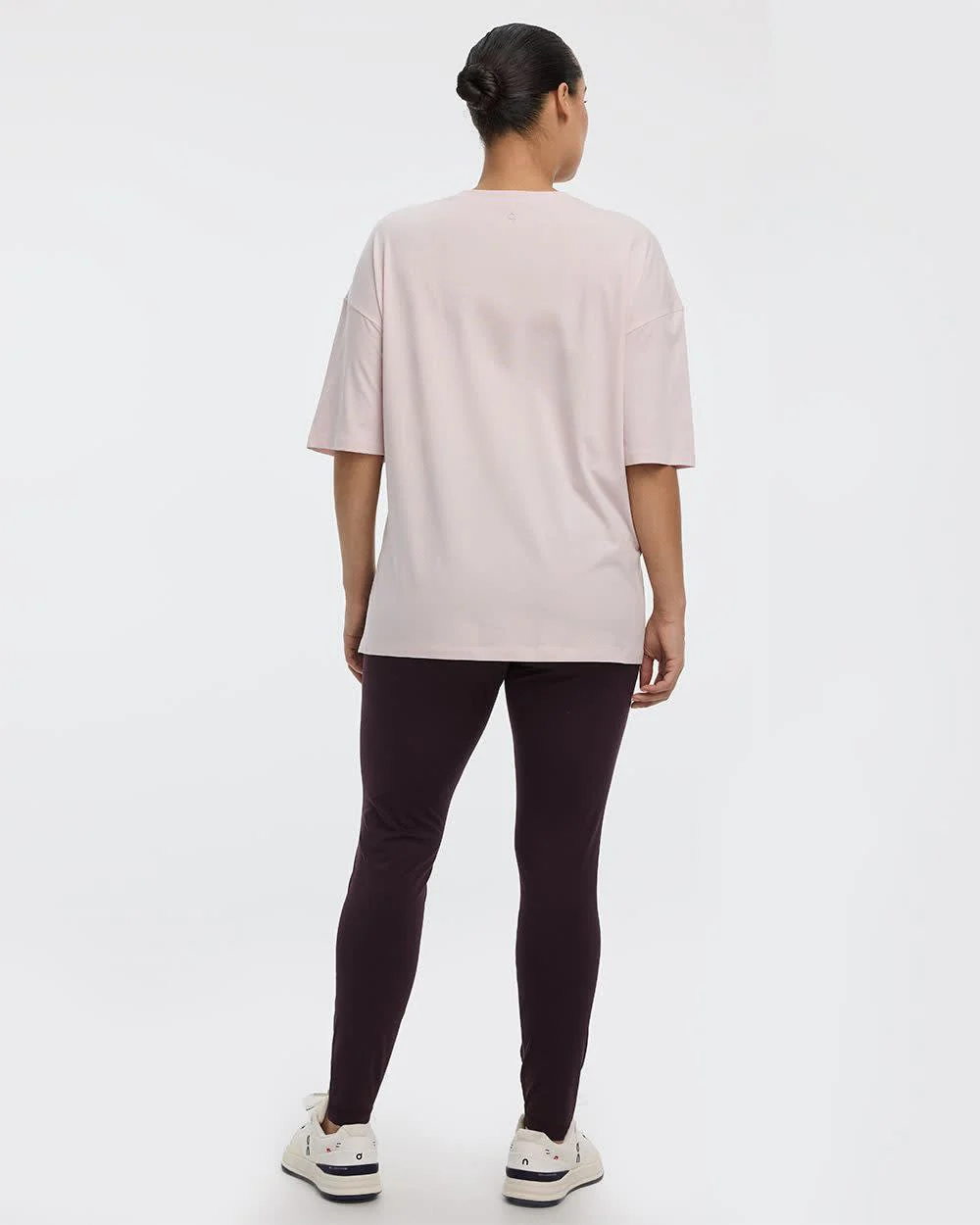 Crew-Neck Boyfriend T-Shirt - Image 21