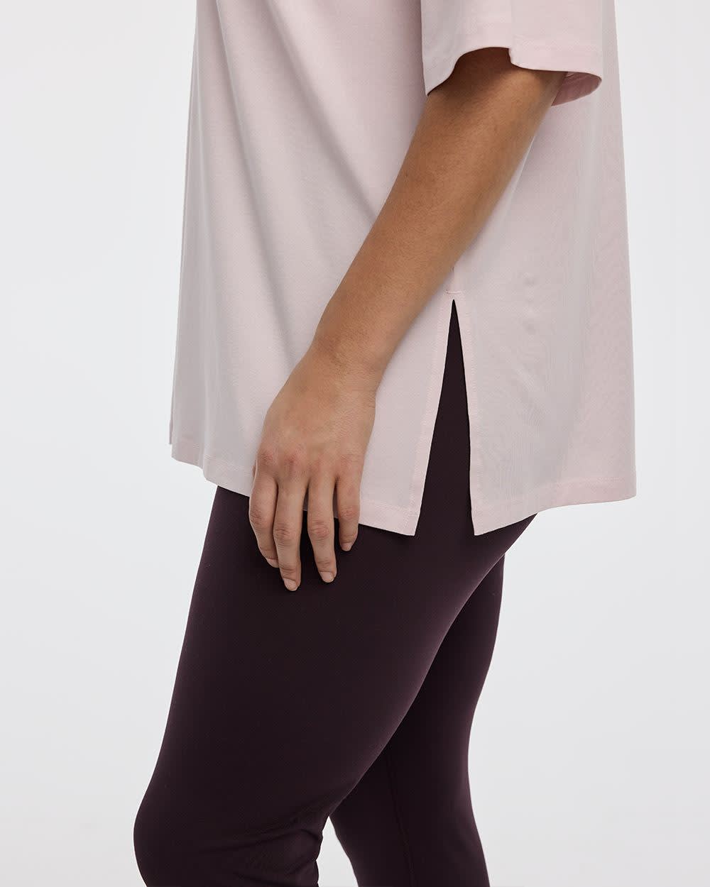 Crew-Neck Boyfriend T-Shirt - Image 23