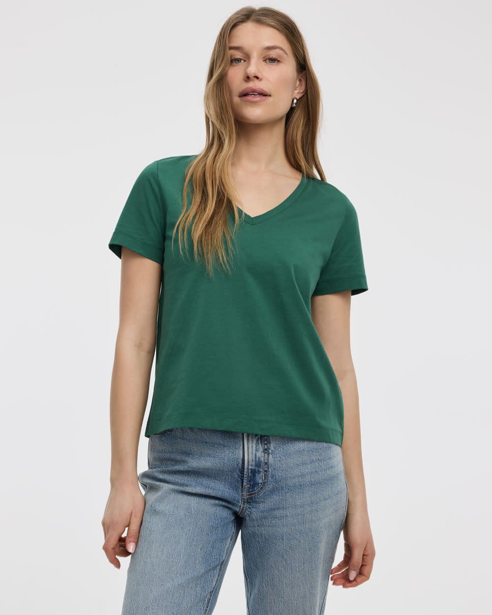 Boyfriend V-Neck T-Shirt - R Essentials - Image 9