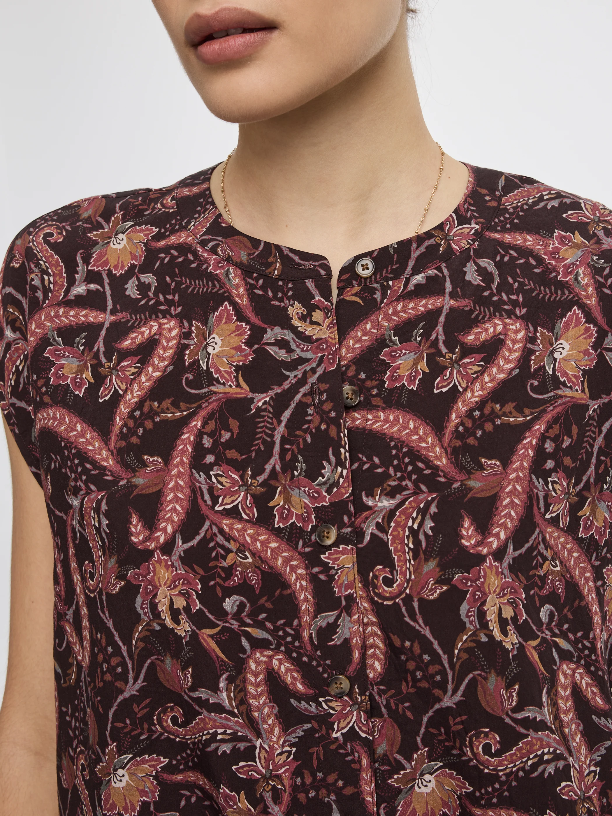 Extended-Sleeve Crew-Neck Buttoned-Down Blouse - Image 2
