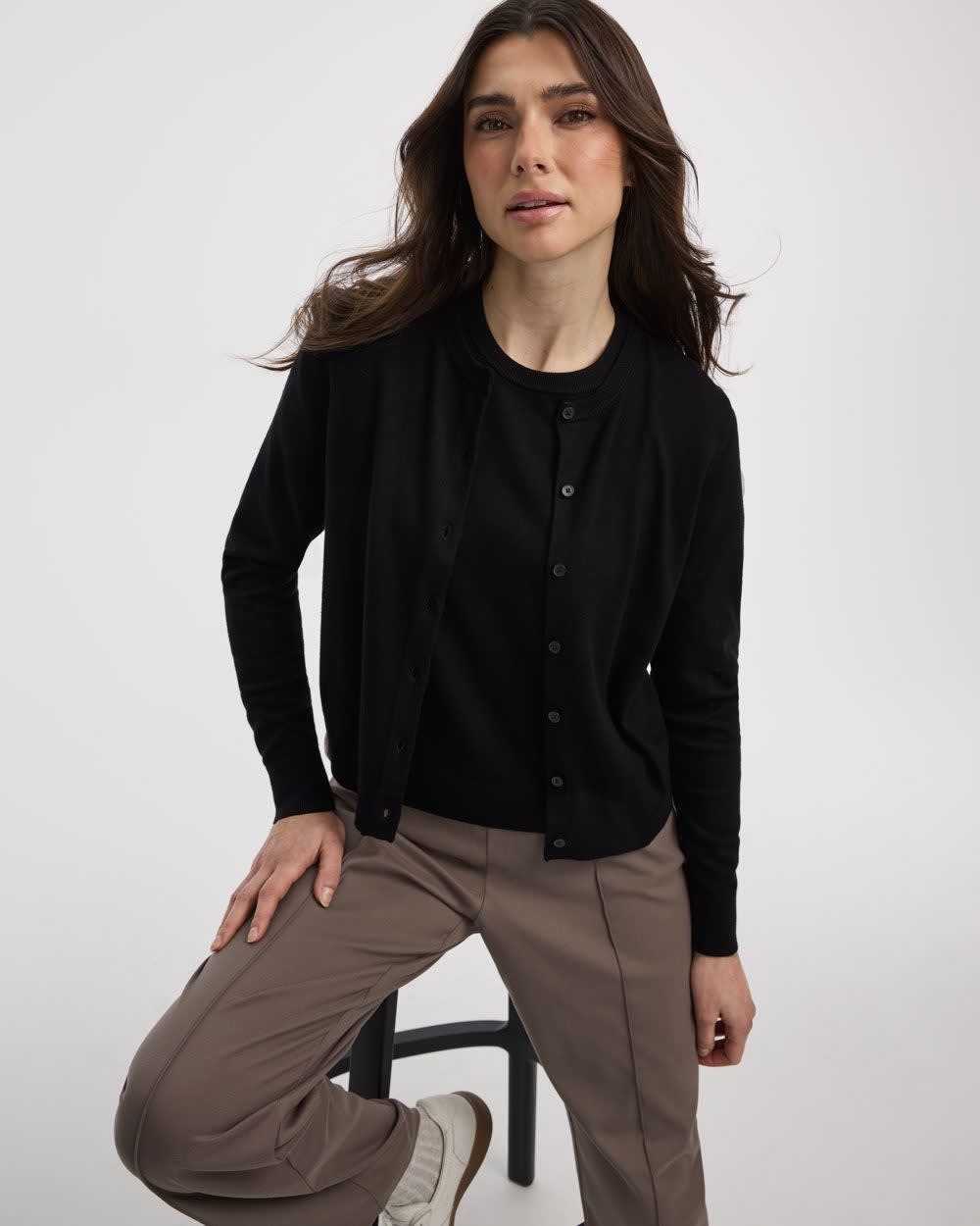 Crew-Neck Cardigan - R Essentials - Image 5