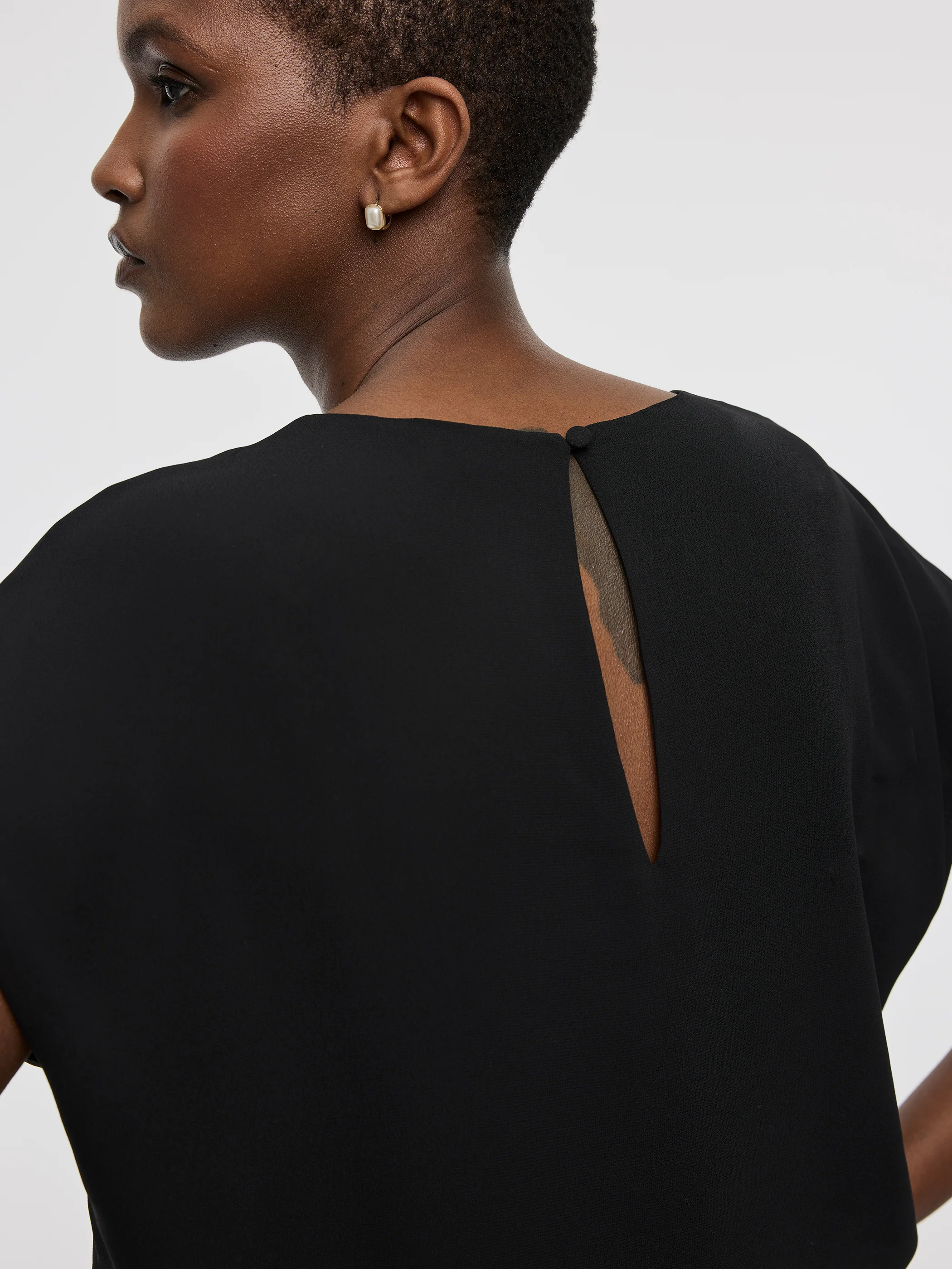 Short-Sleeve Crew-Neck Blouse - Image 10