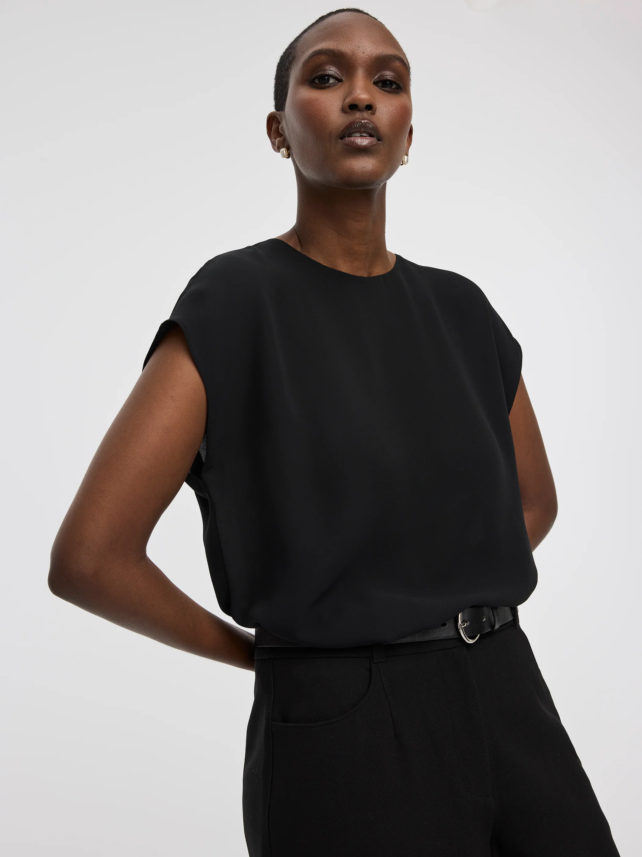 Short-Sleeve Crew-Neck Blouse - Image 12