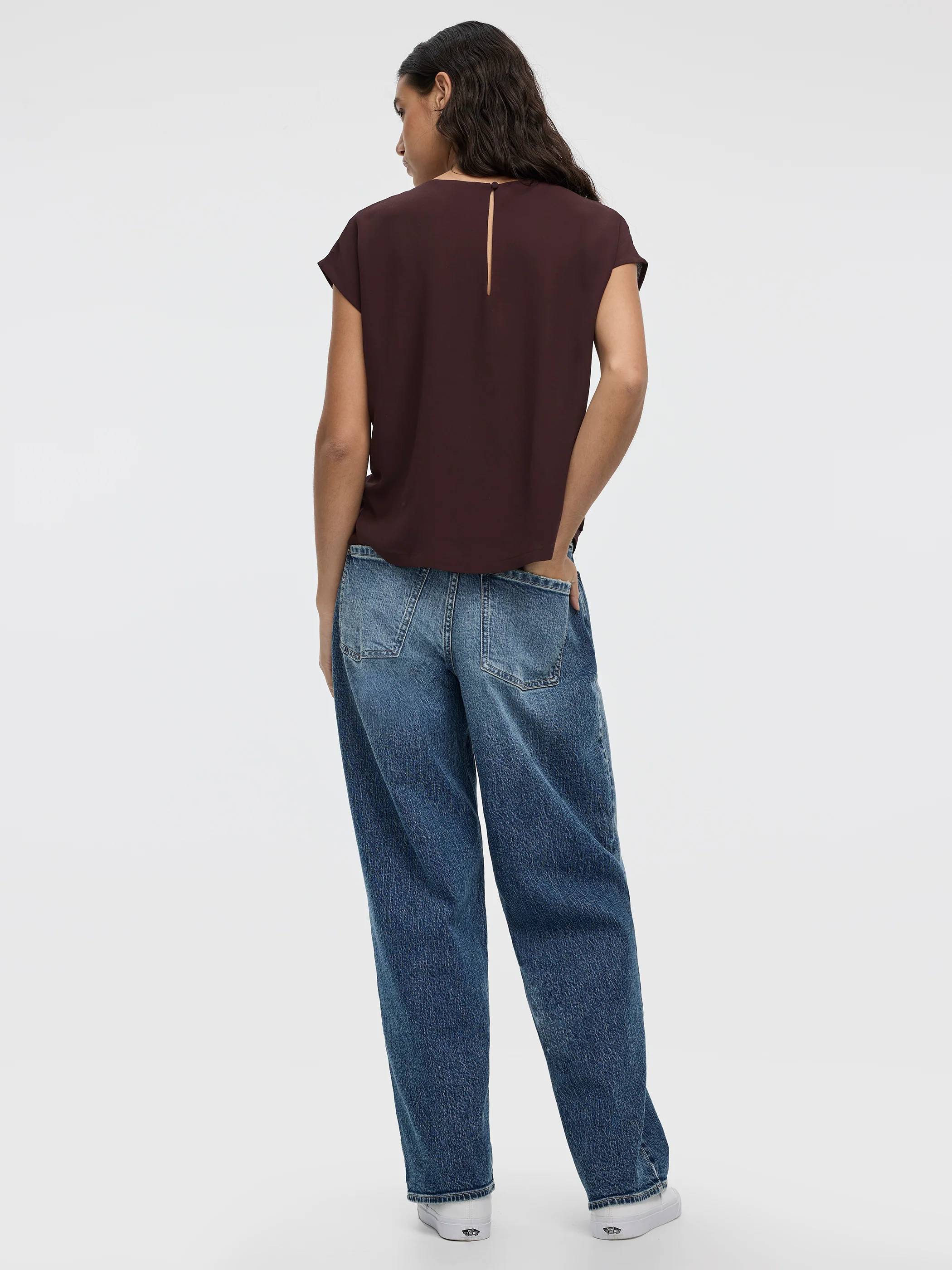 Short-Sleeve Crew-Neck Blouse - Image 15