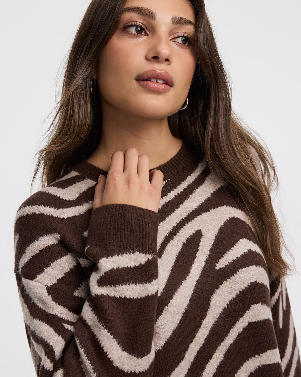 Long-Sleeve Crew-Neck Pullover - Image 4