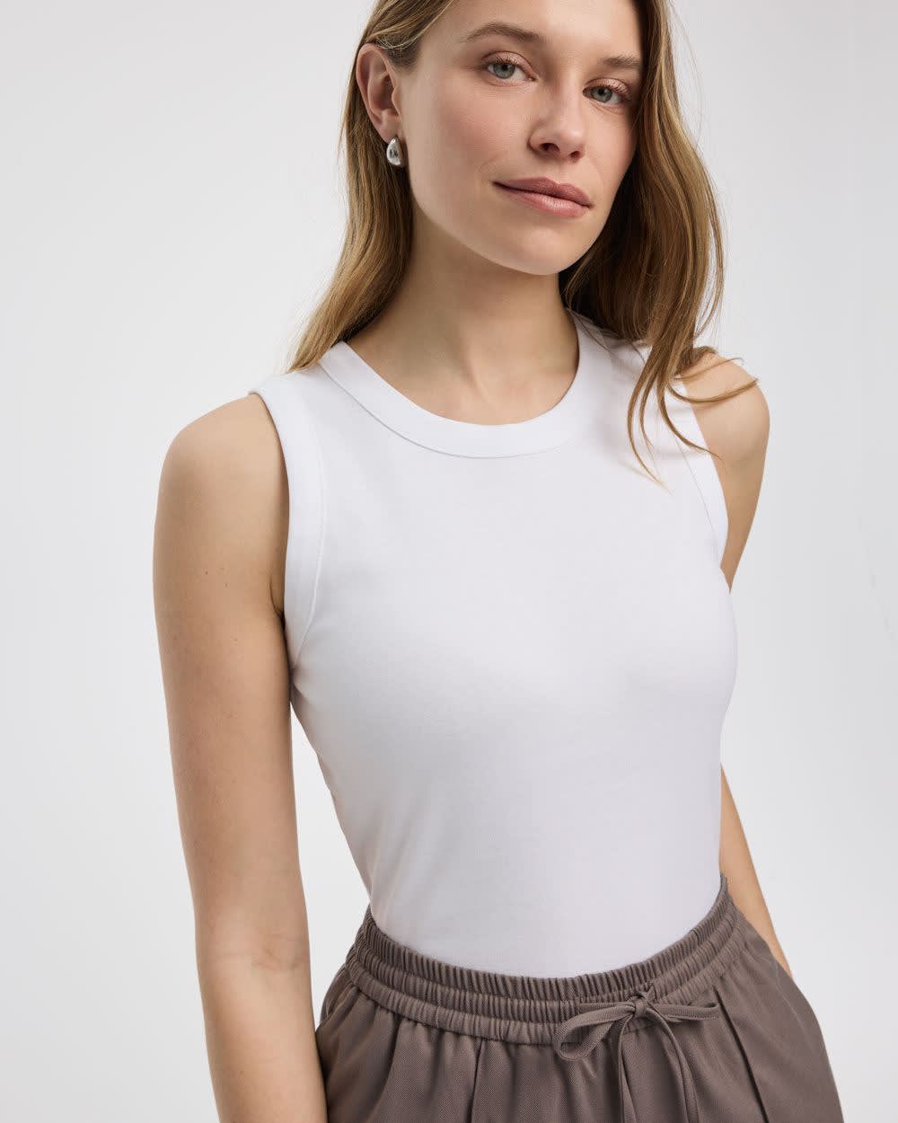 Ribbed Crew-Neck Tank - R Essentials - Image 8