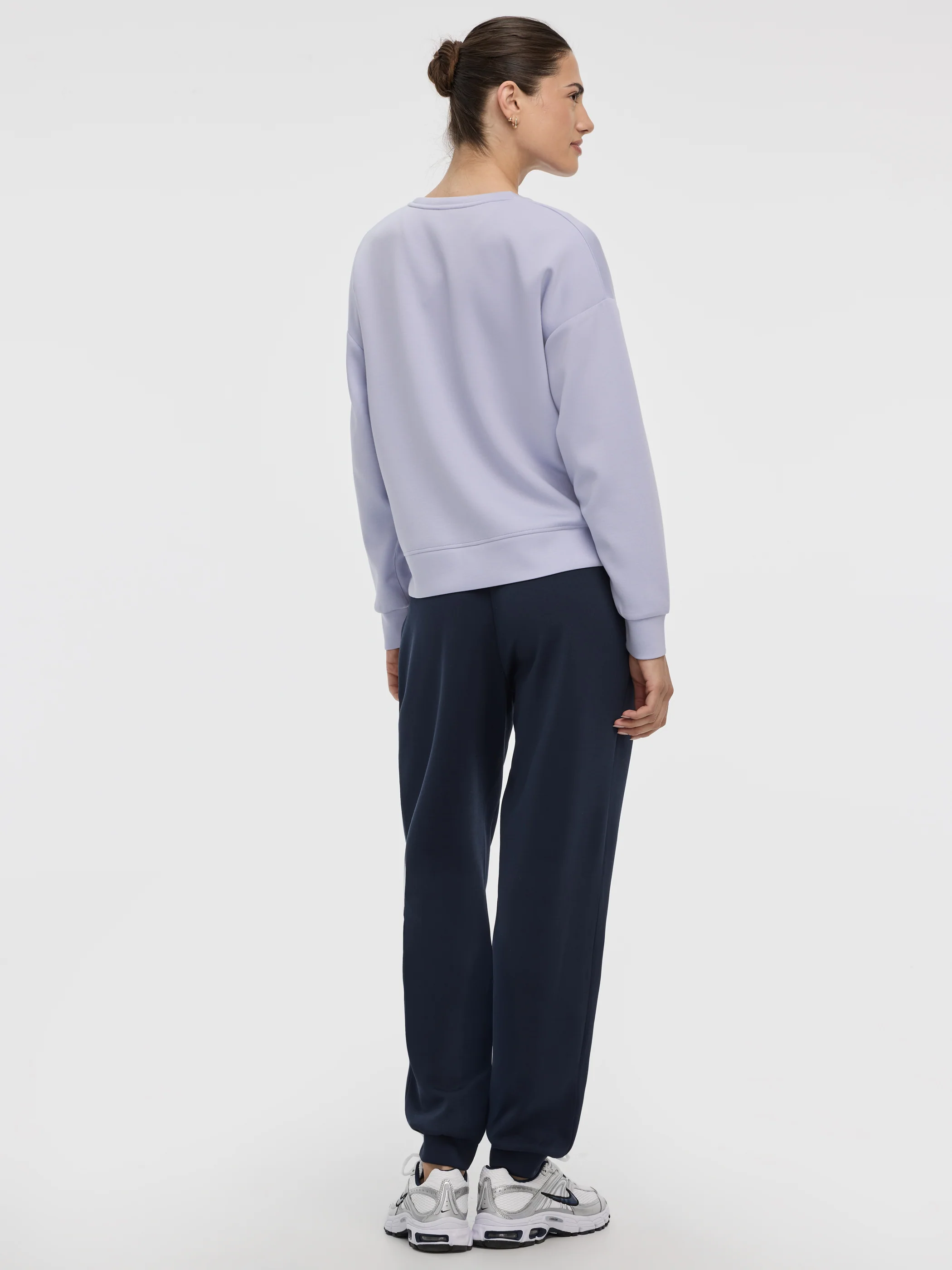 Crew-Neck Sweatshirt - HYLUX Hyba - Image 7