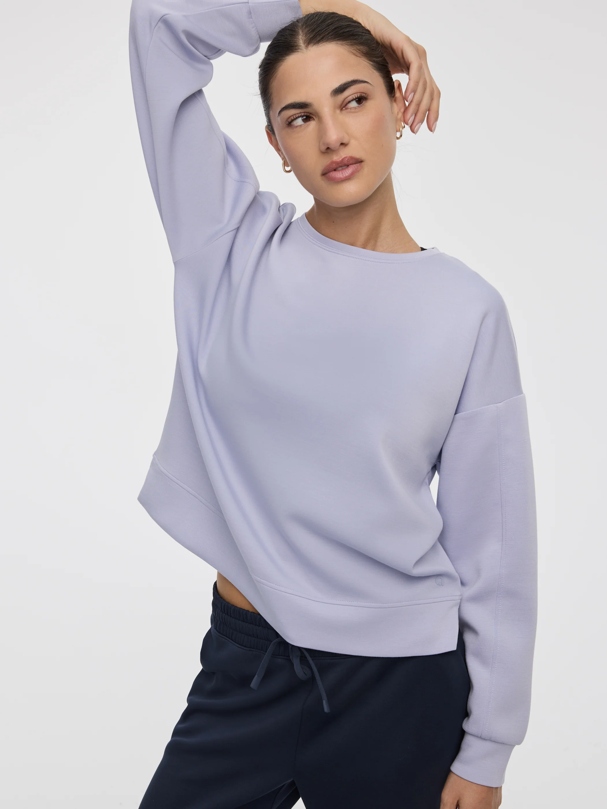 Crew-Neck Sweatshirt - HYLUX Hyba - Image 8