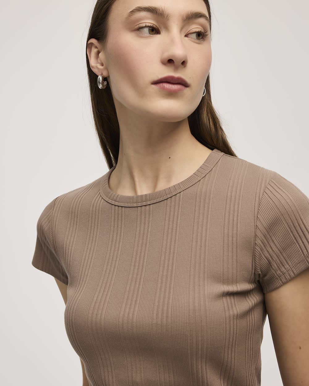 Fitted Crew-Neck Ribbed T-Shirt - Image 20