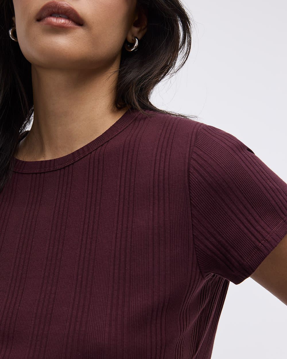 Fitted Crew-Neck Ribbed T-Shirt - Image 32