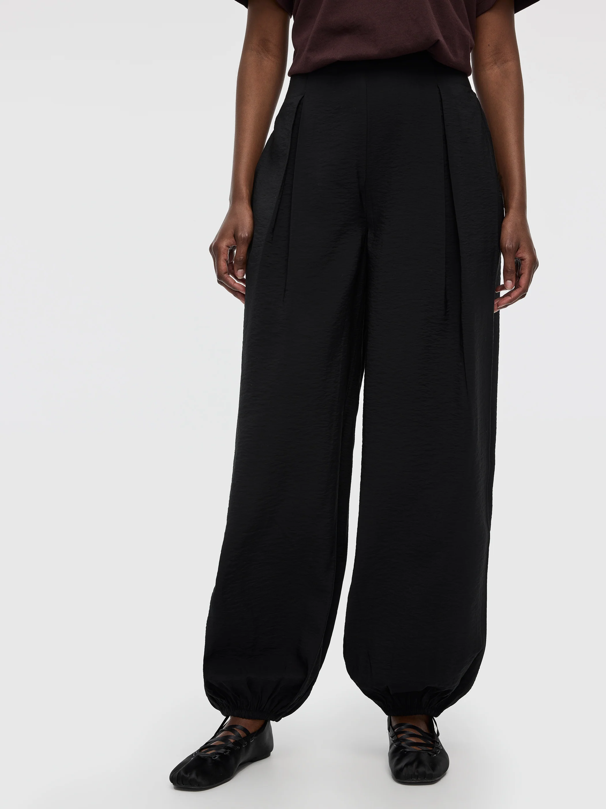 Balloon-Leg High-Rise Pull-On Pant - Image 2