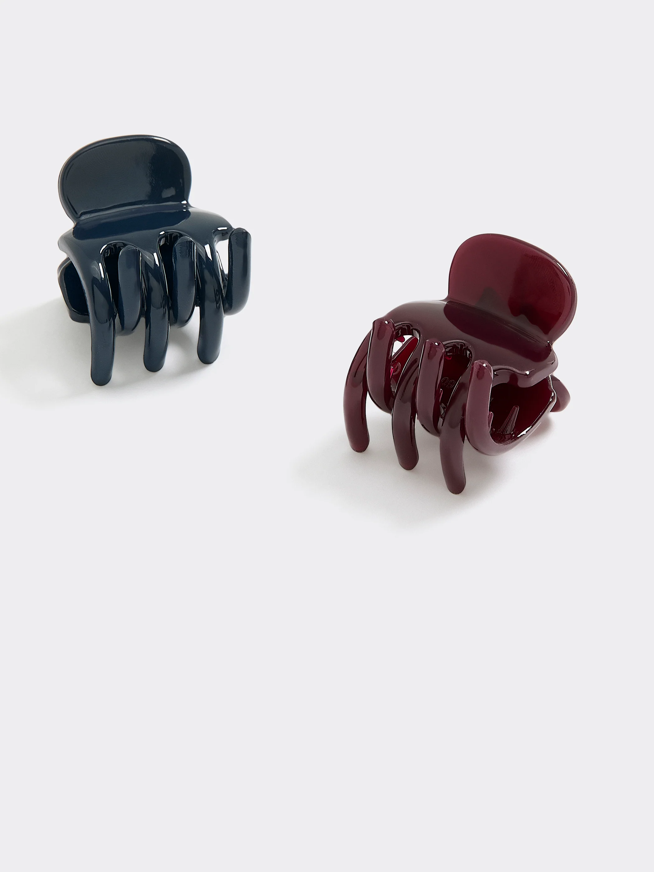 Small Hair Clips - Set of 2 - Image 3