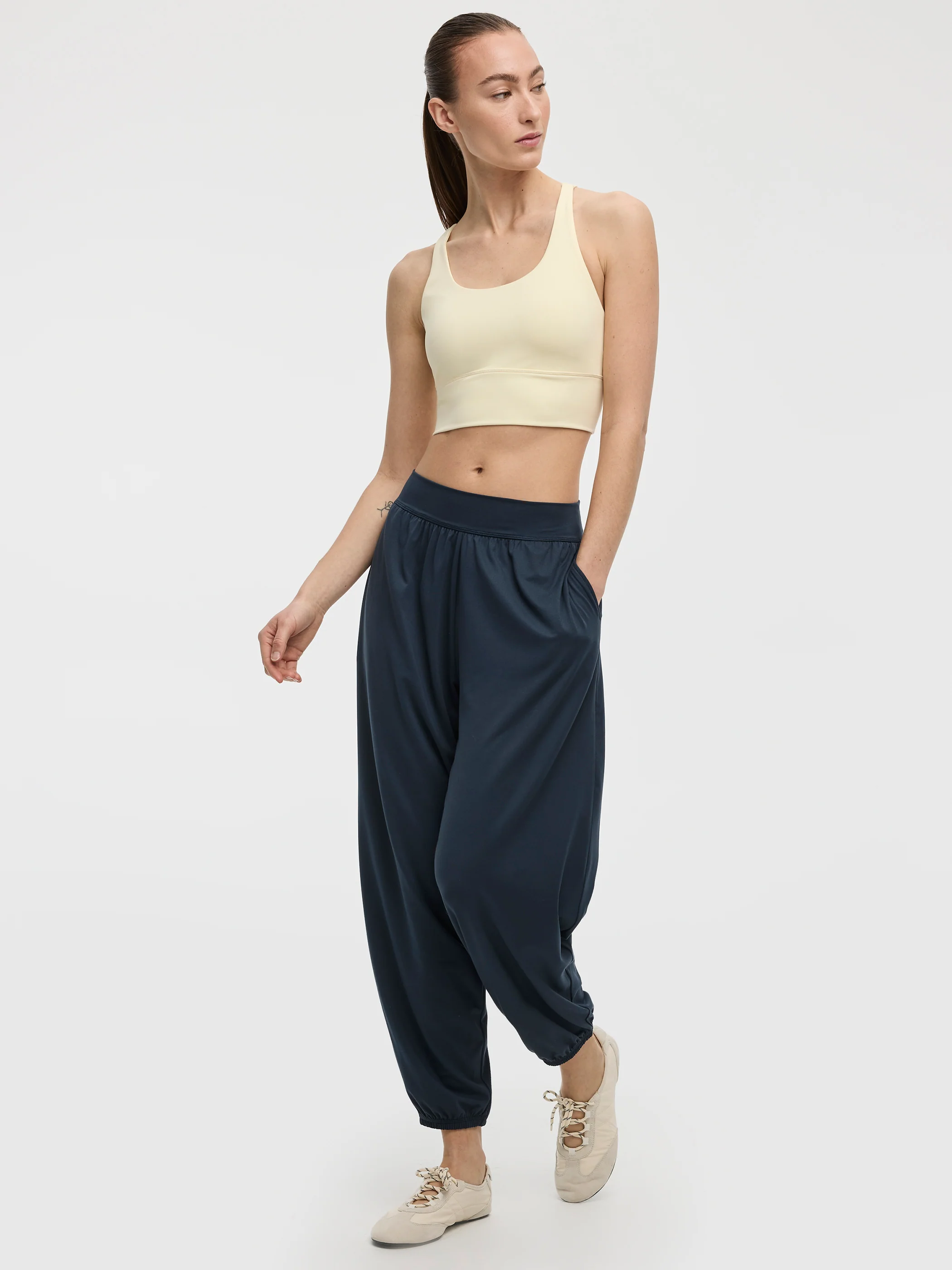 Loose Pull-On Pant - DRY-LUX (R) Hyba - Image 11