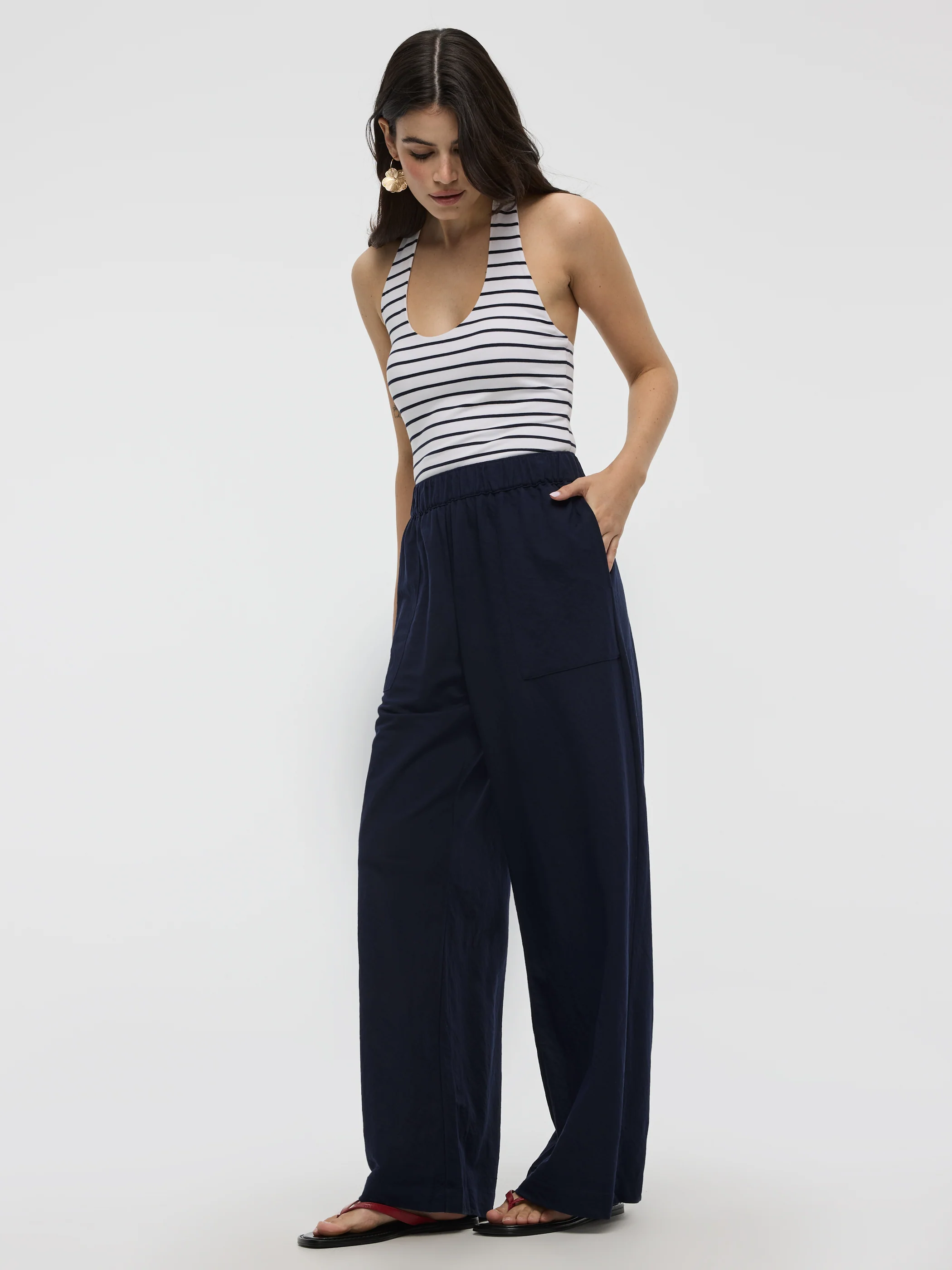Wide-Leg High-Rise Pull-On Piqué Pant - Image 20
