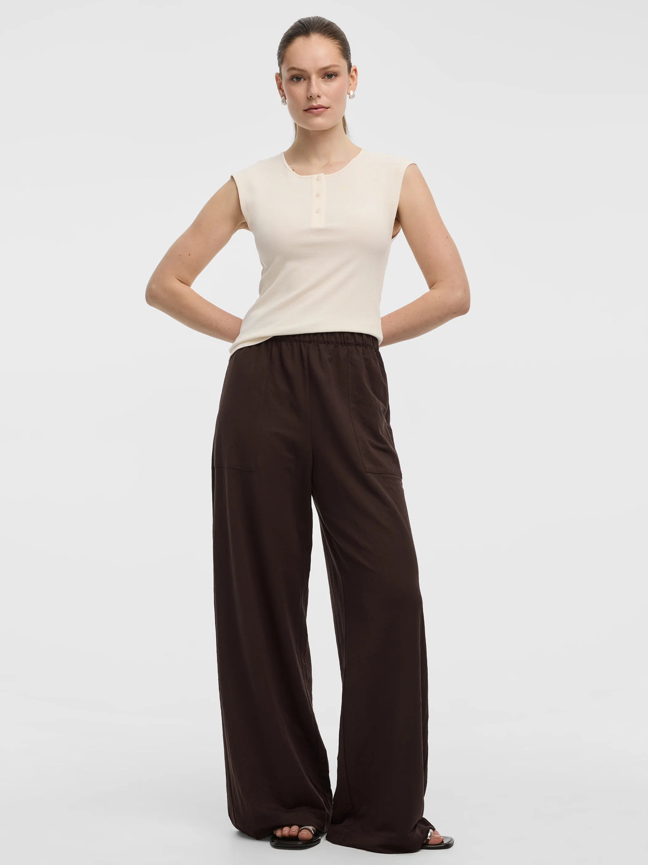 Wide-Leg High-Rise Pull-On Piqué Pant - Image 6