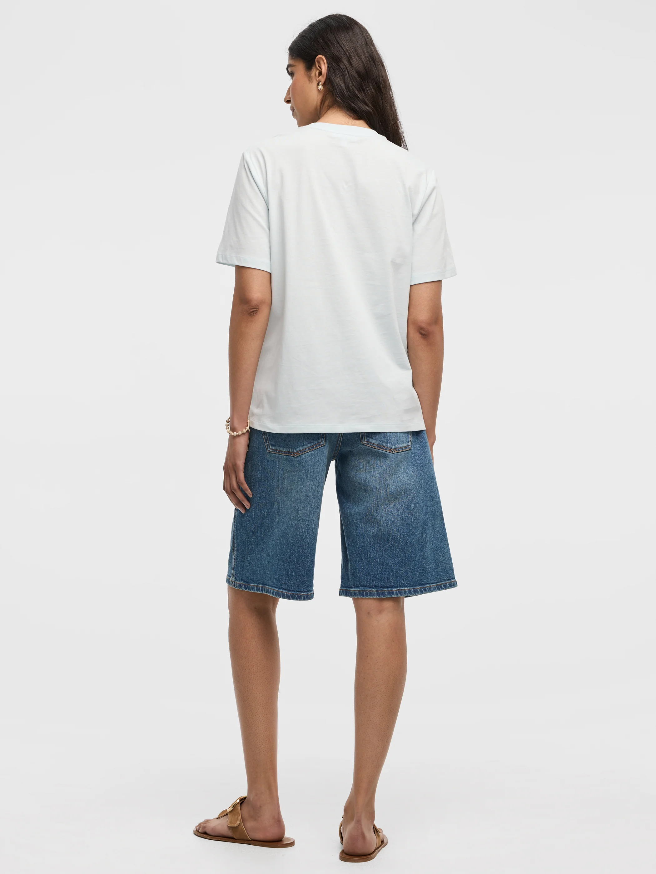 Short-Sleeve Crew-Neck Tee - Image 11
