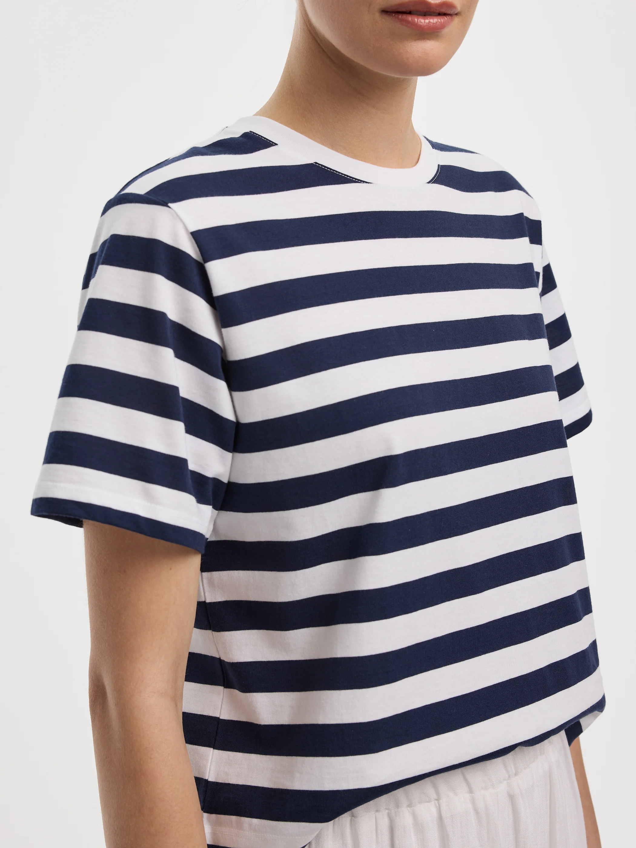 Striped Crew-Neck Boxy T-Shirt - Image 6