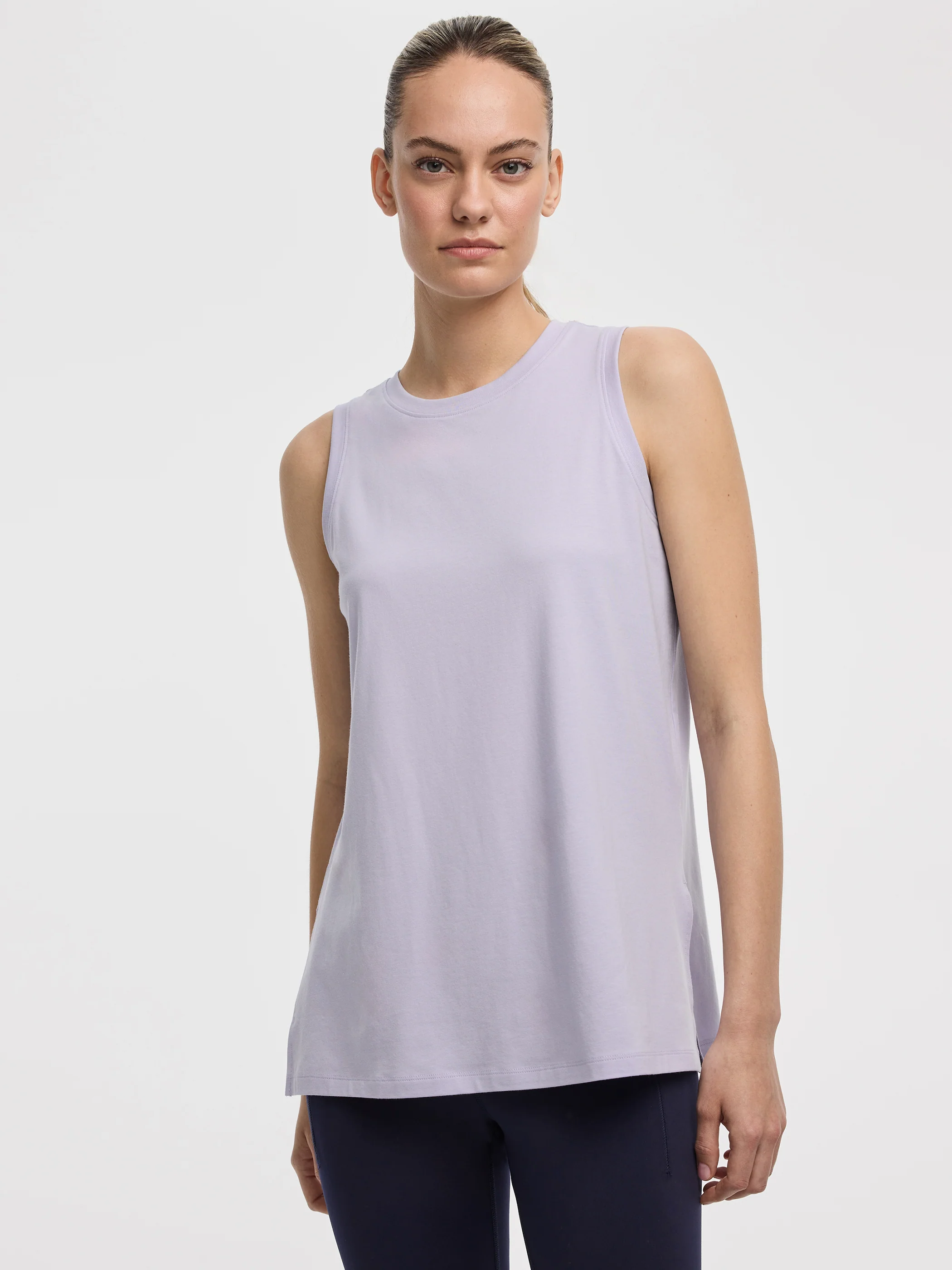 Loose Crew-Neck Tank - Hyba - Image 5