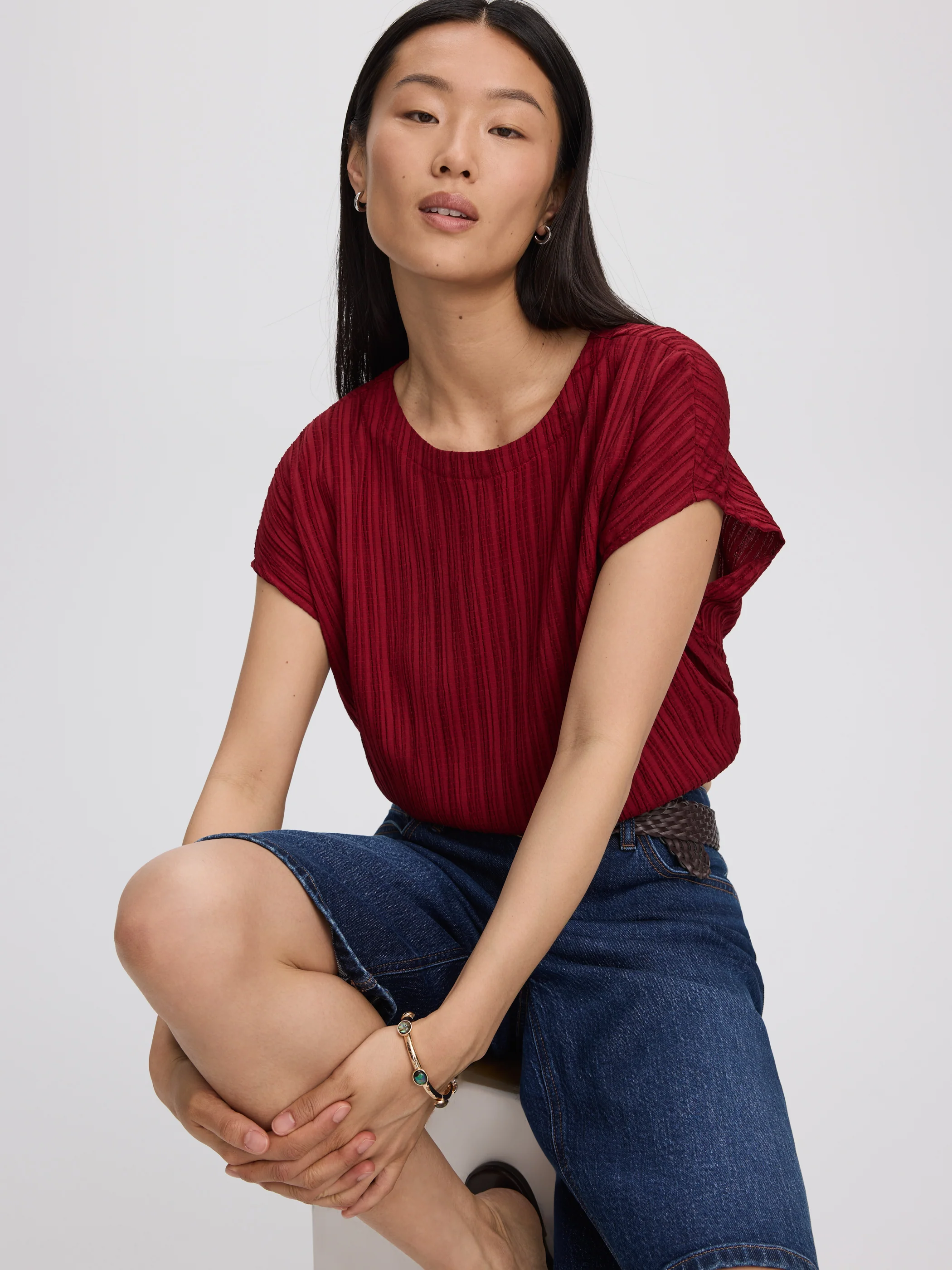 Extended-Sleeve Crew-Neck Blouse with Elasticated Hem - Image 8