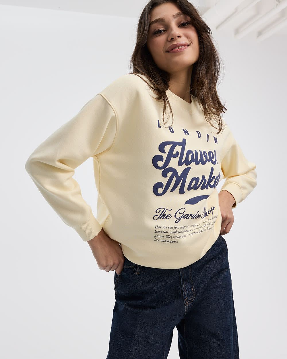 Long-Sleeve Crew-Neck Fleece Sweatshirt - Image 11