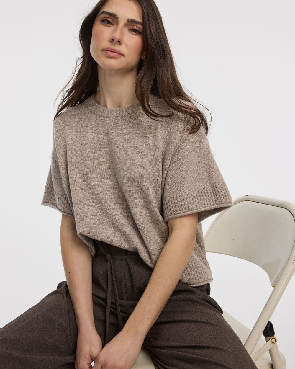 Cashmere-Blend Short-Sleeve Crew-Neck Loose Sweater - Image 4