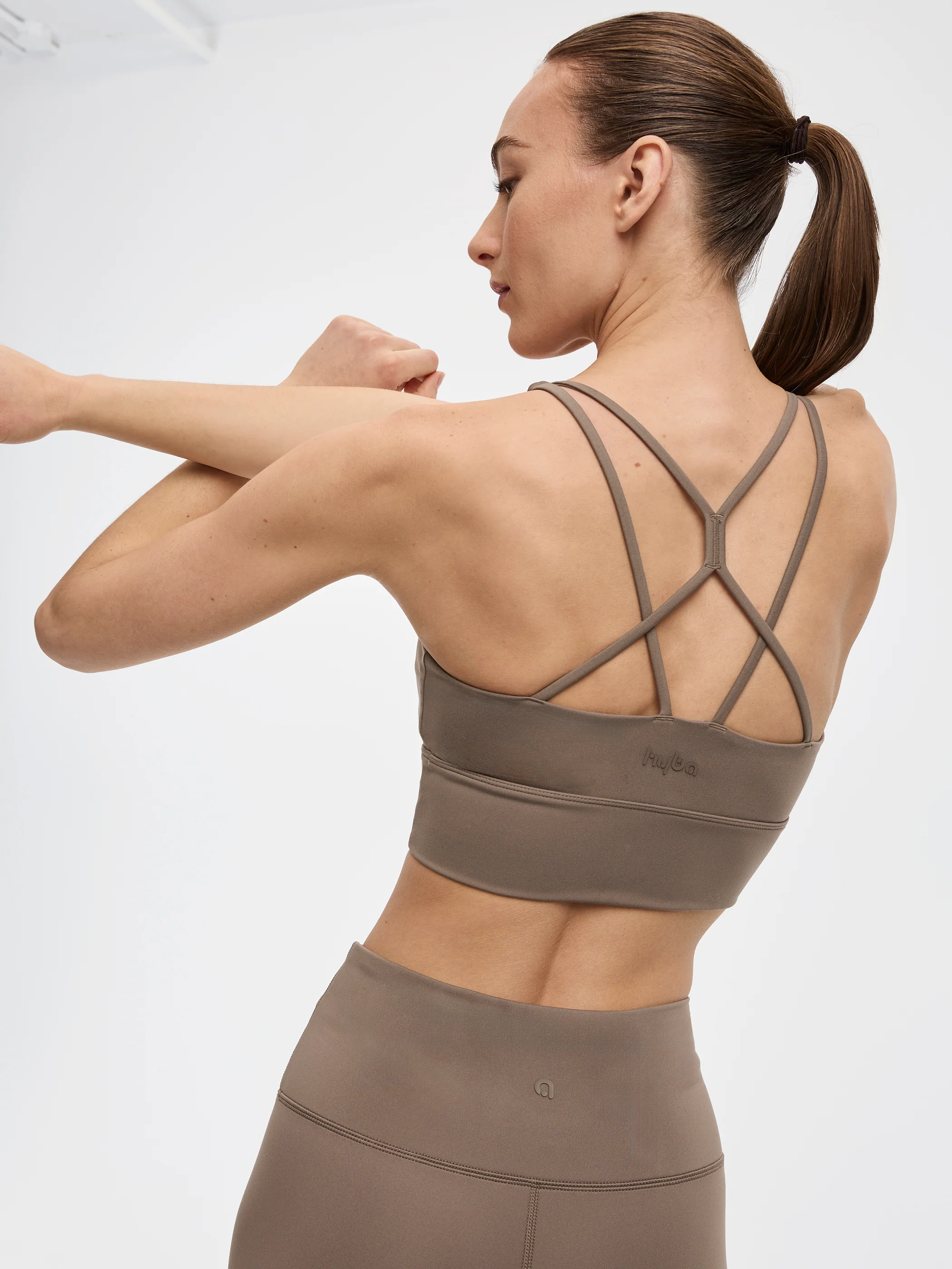 Multi-Strap Sports Bra - PULSE (R) Hyba - Image 10