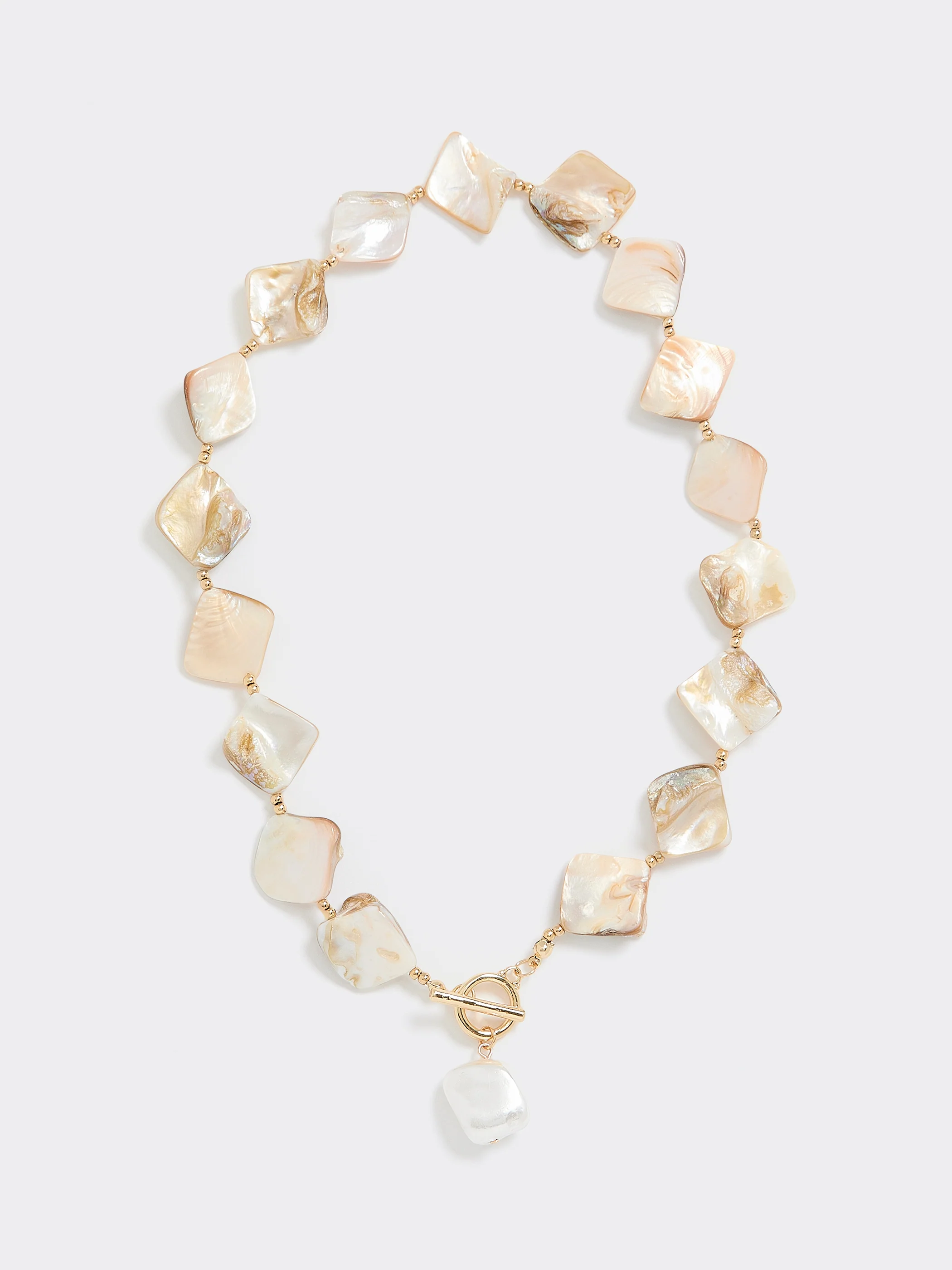 Short Necklace with Shell Beads - Image 2