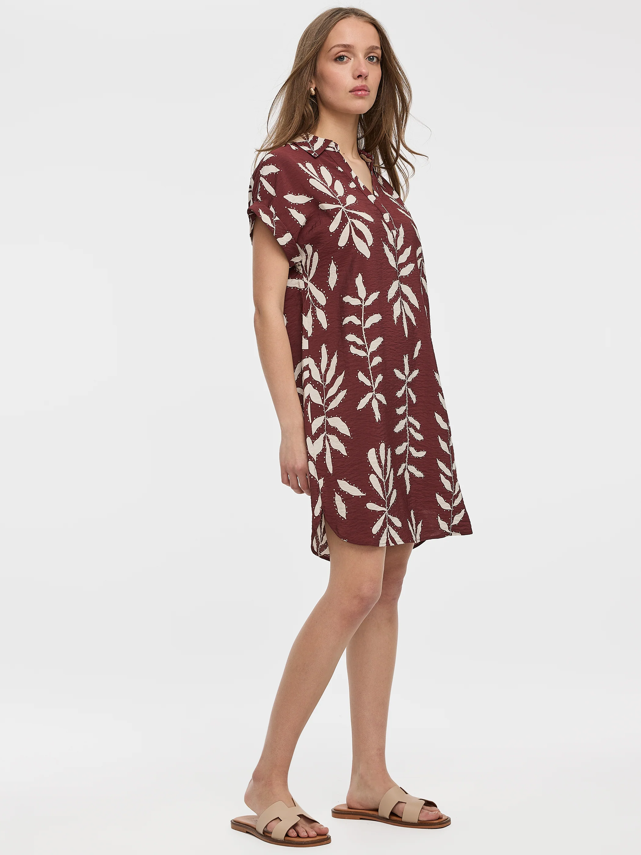 Short-Sleeve Shift Dress - Image 13