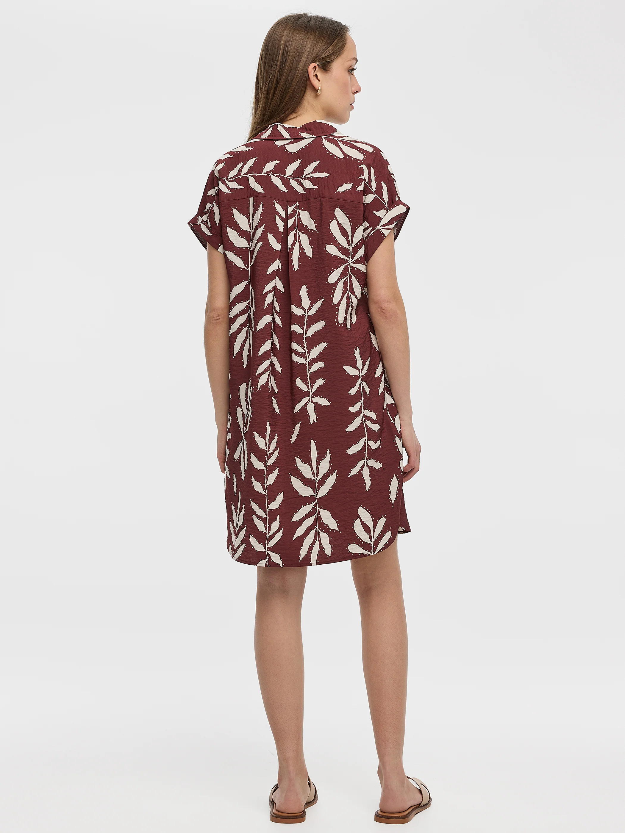 Short-Sleeve Shift Dress - Image 15