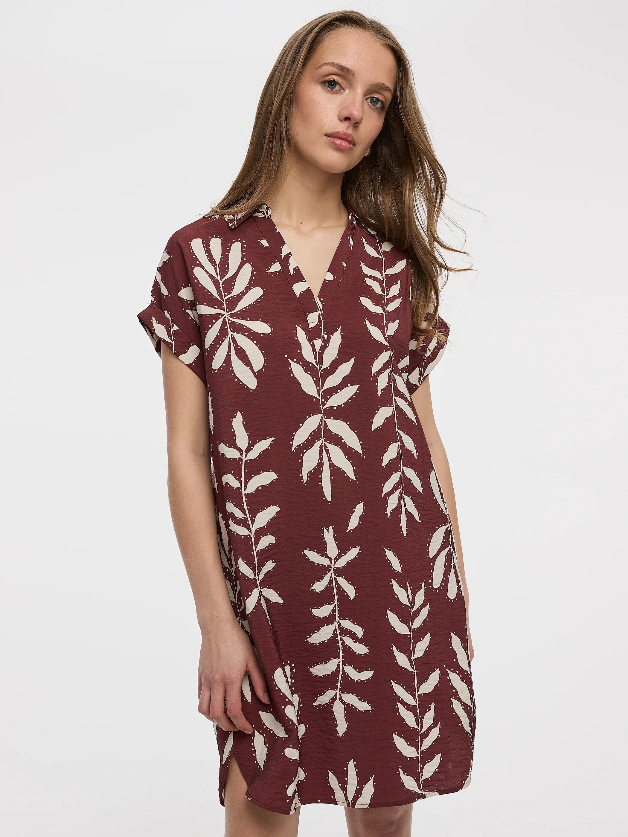 Short-Sleeve Shift Dress - Image 16