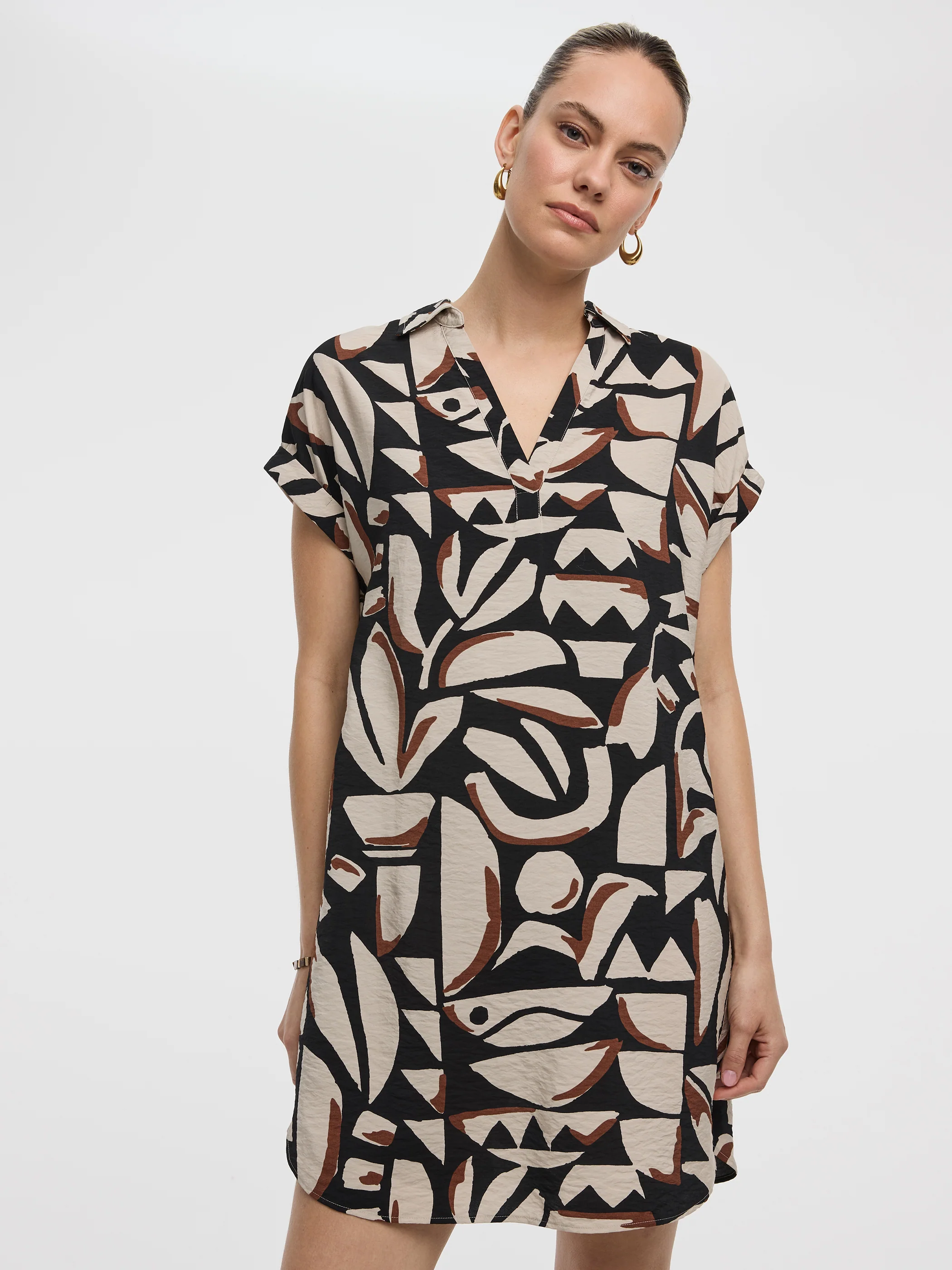 Short-Sleeve Shift Dress - Image 8