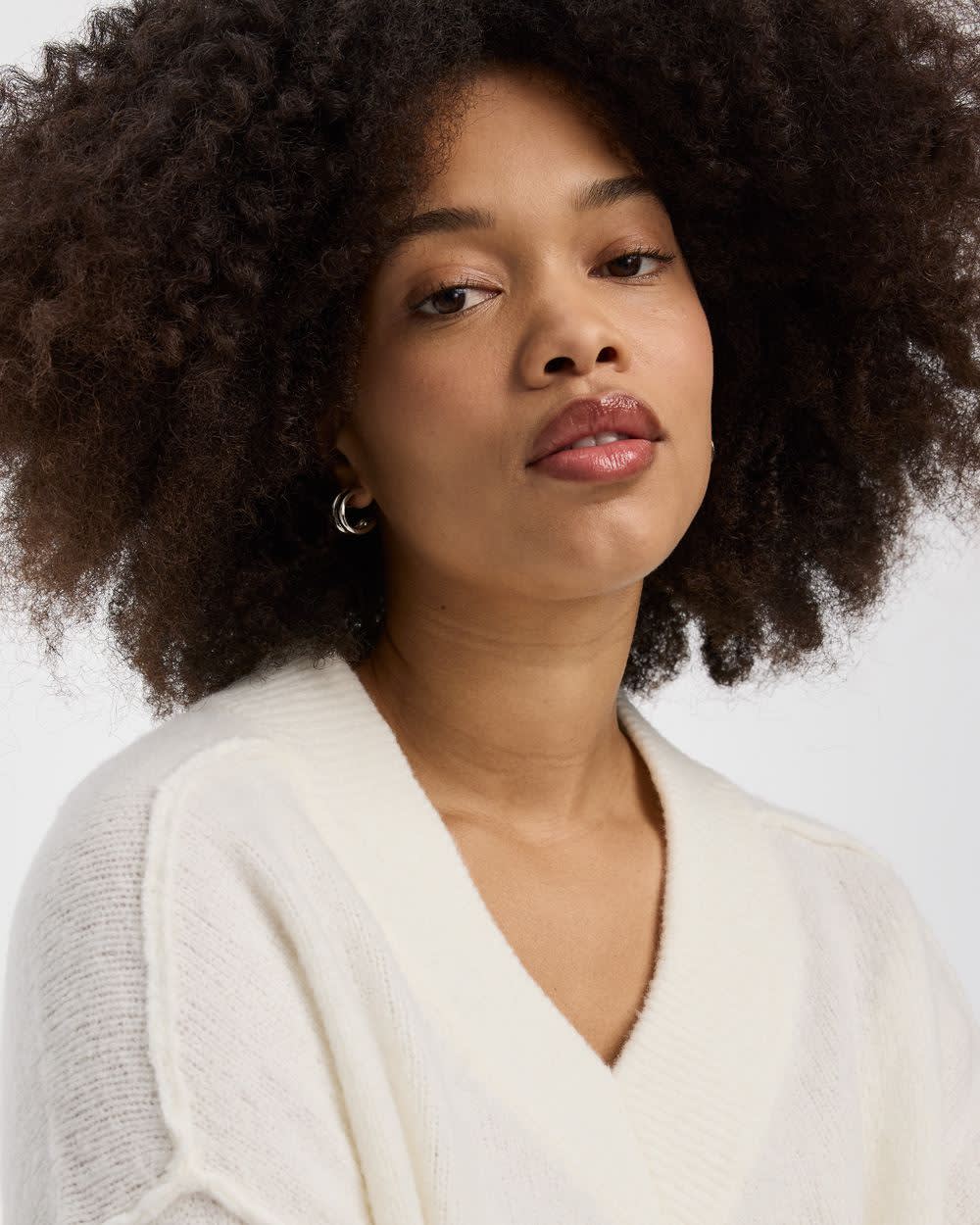 Long-Sleeve V-Neck Pullover - Image 4