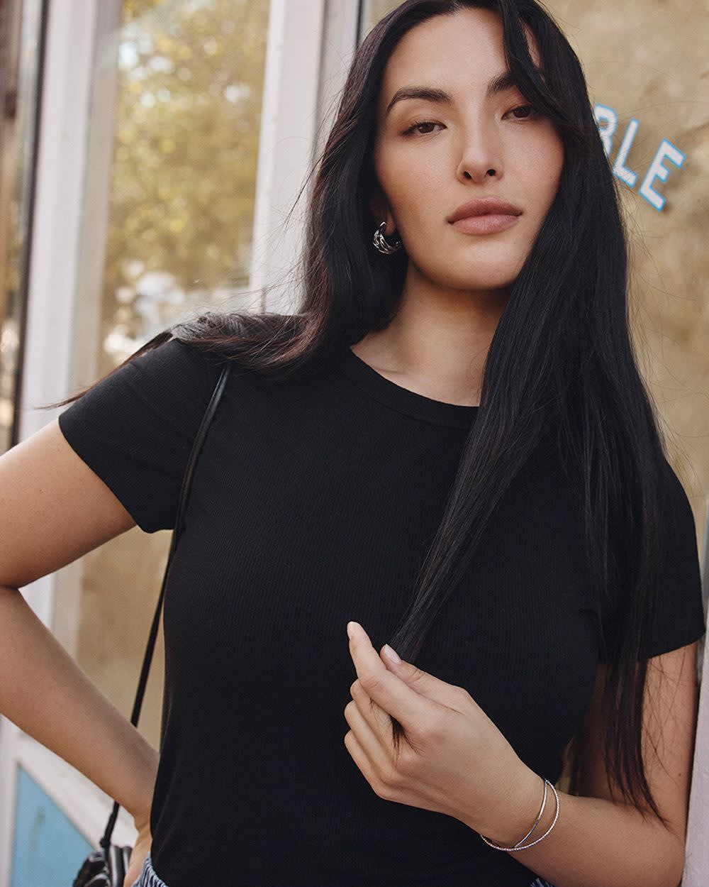 Ribbed Fitted Crew Neck T-Shirt - R Essentials - Image 29