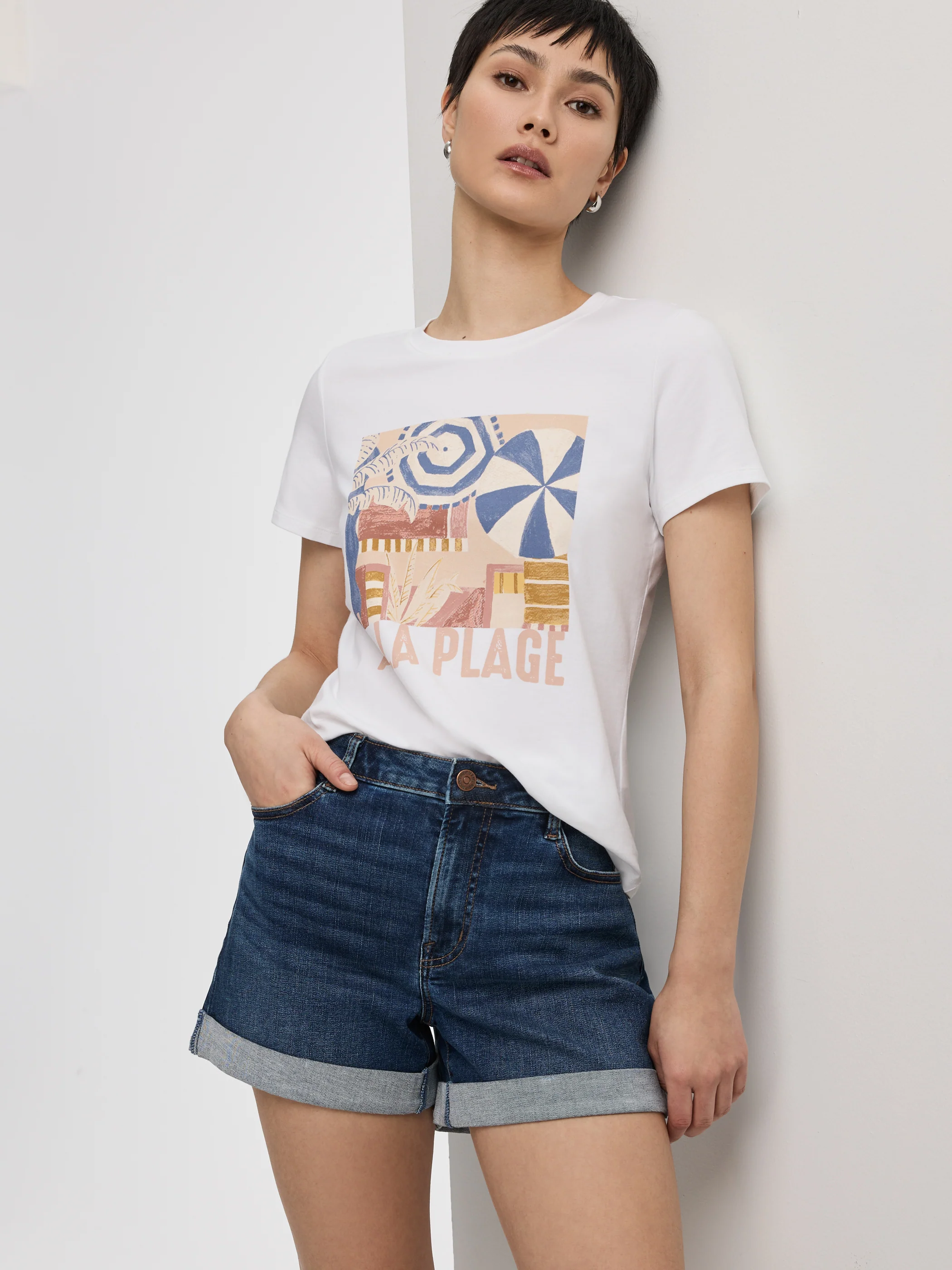 Crew-Neck Tee - R Essentials - Image 36