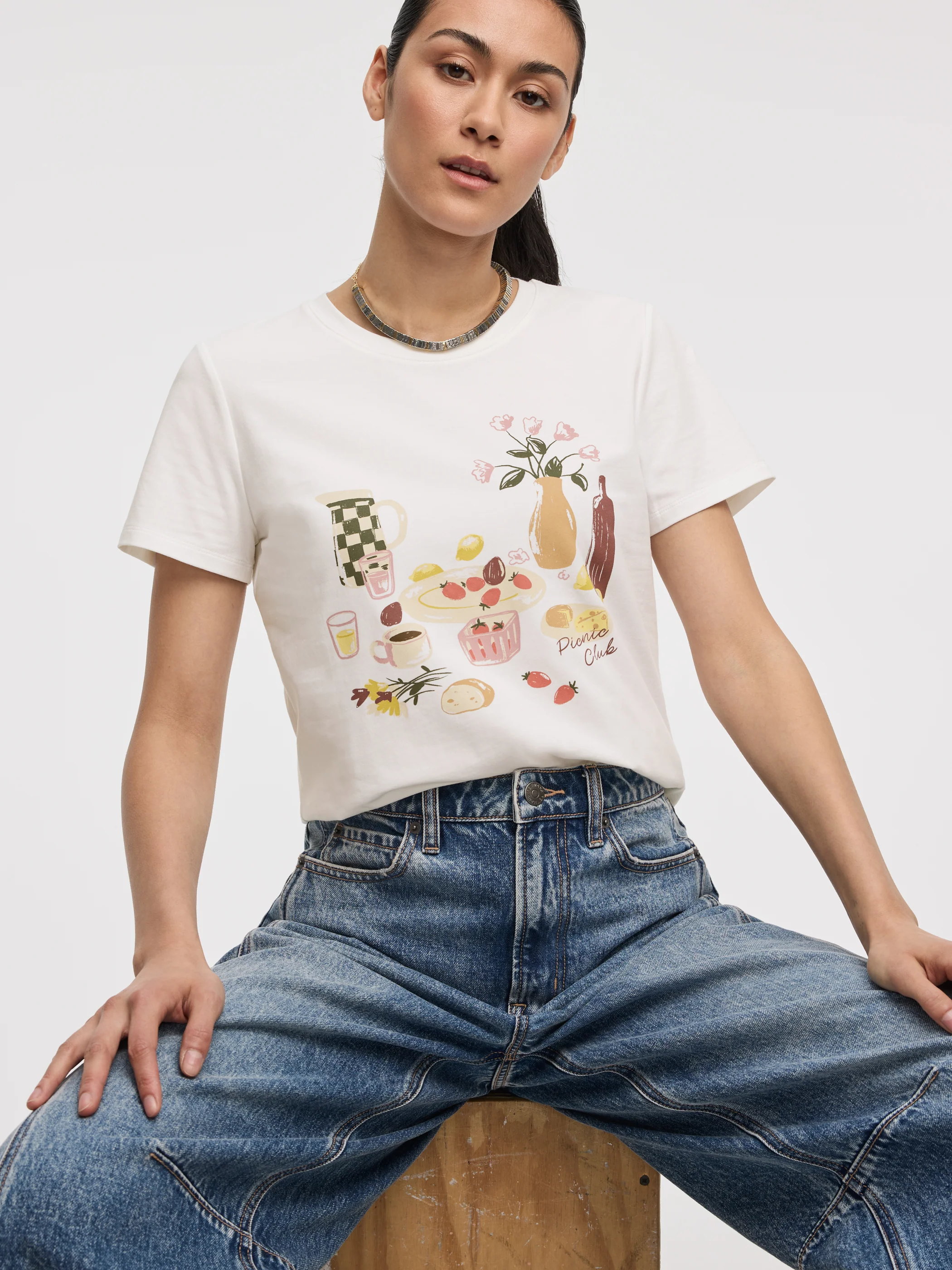 Crew-Neck Tee - R Essentials - Image 40