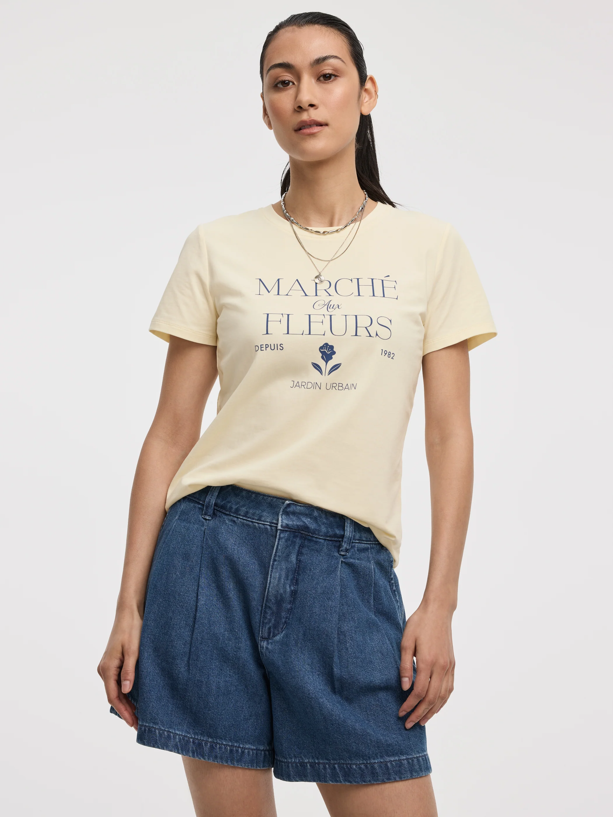 Crew-Neck Tee - R Essentials - Image 41
