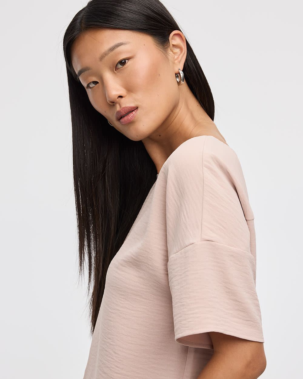 Short-Sleeve Crew-Neck T-Shirt Blouse - Image 24