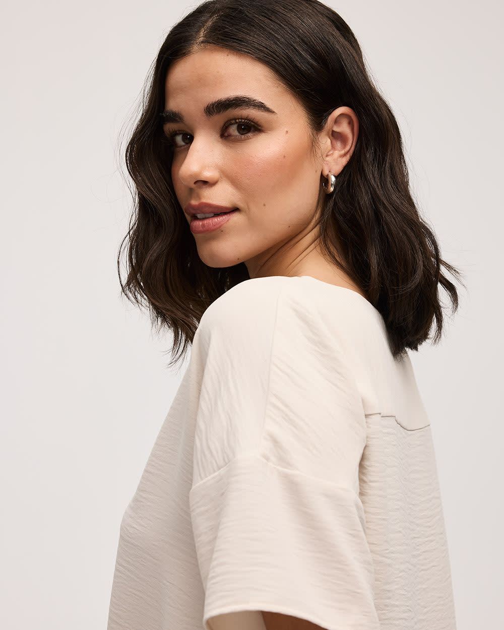 Short-Sleeve Crew-Neck T-Shirt Blouse - Image 32