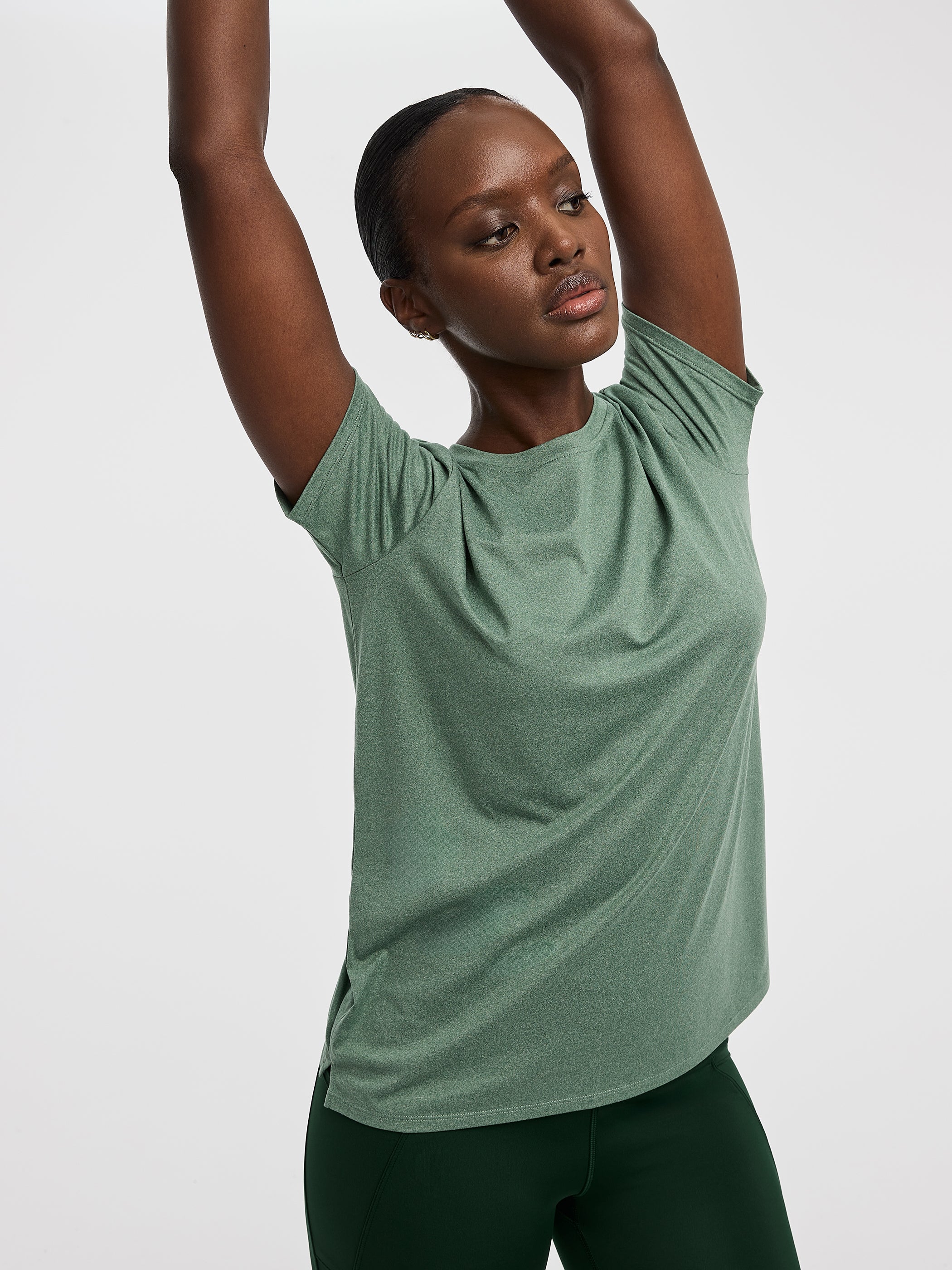 Crew-Neck T-Shirt - DRY-LUX (R) Hyba Essentials - Image 13