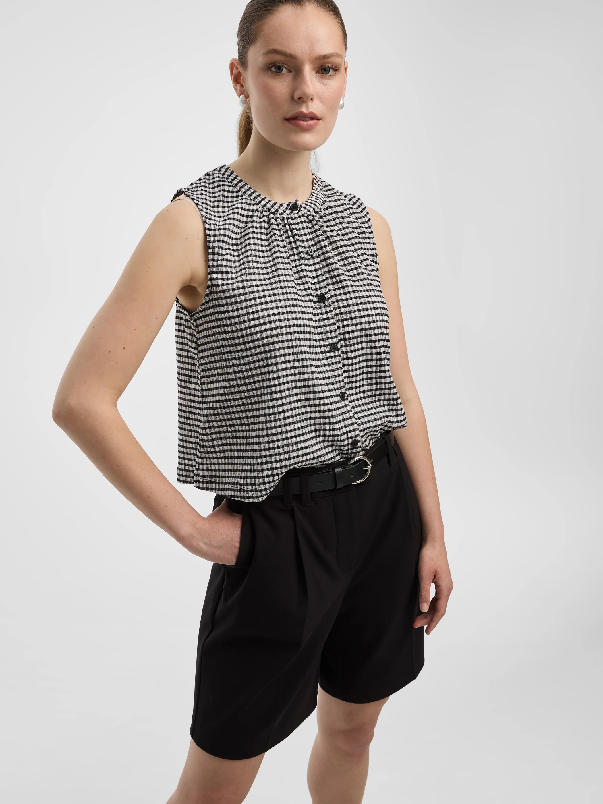 Buttoned-Down Crew-Neck Tank - Image 4
