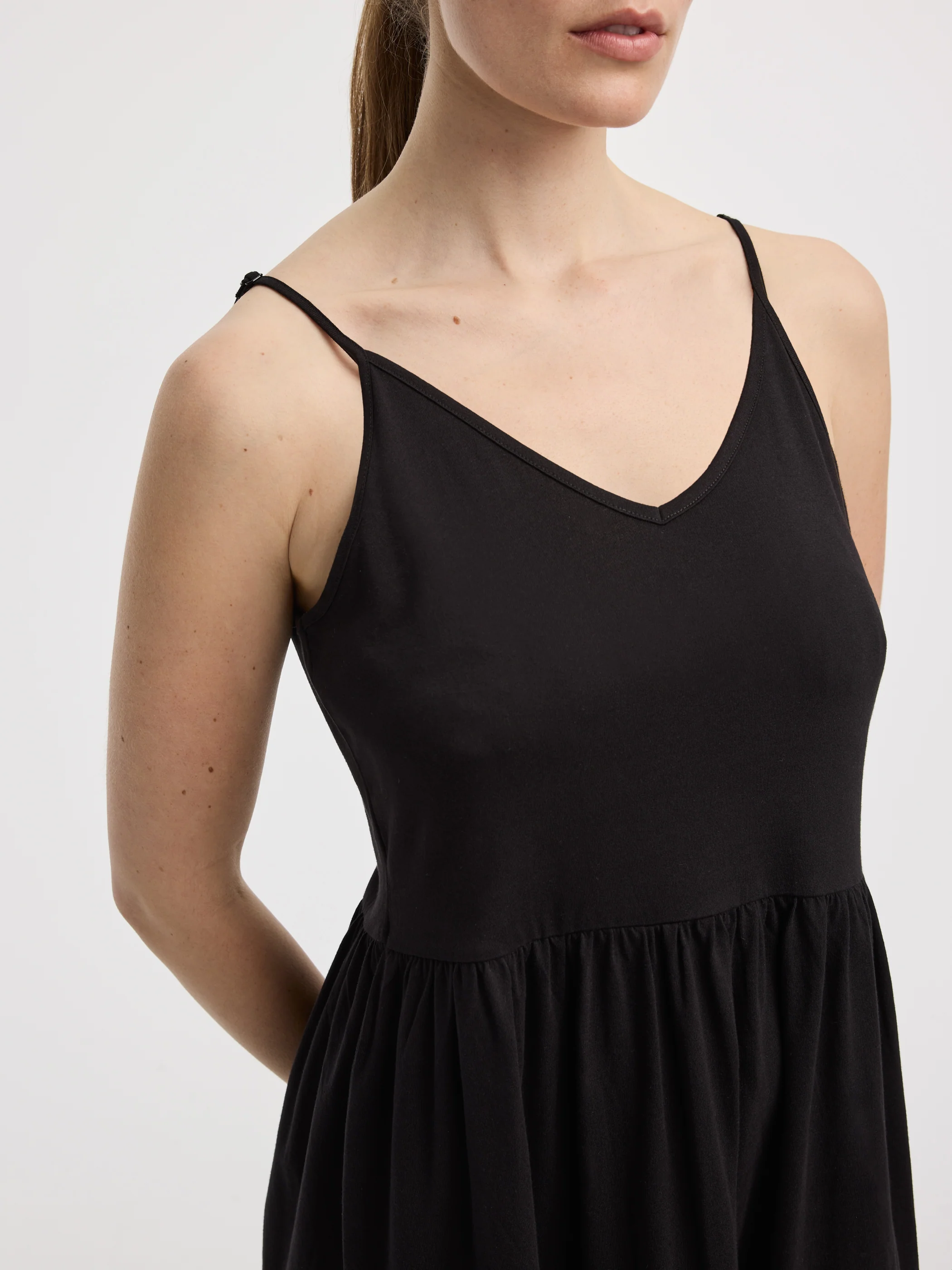 Sleeveless V-Neck Midi Dress - Image 2