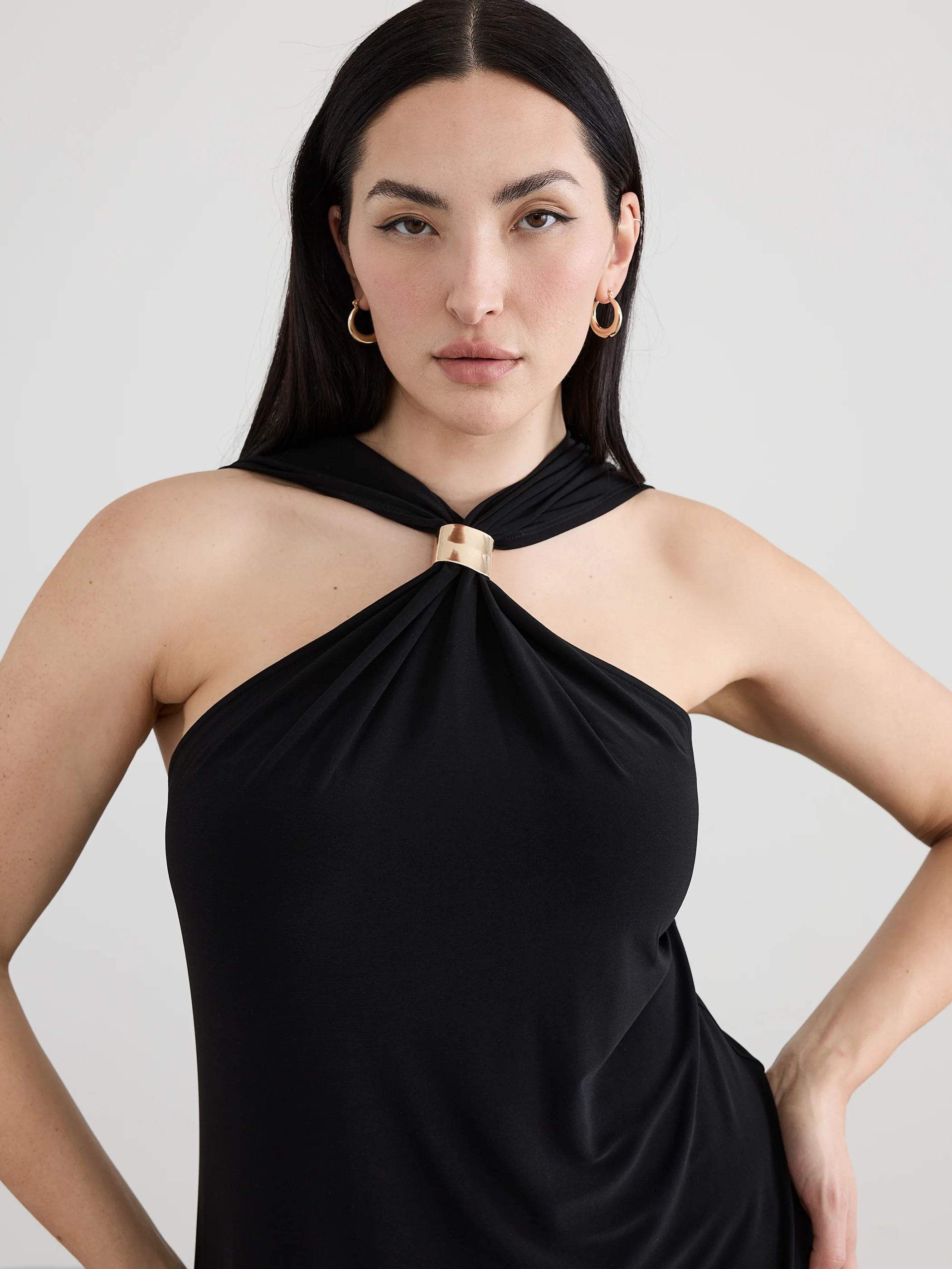 Sleeveless Halter Dress with Handkerchief Hem - Image 2