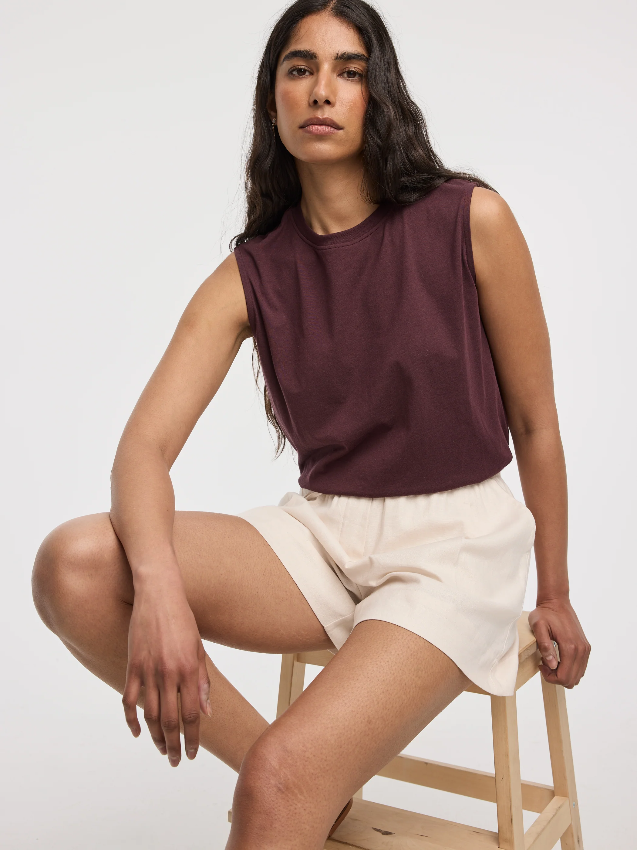 Crew-Neck Tank with Bubble Hem - Image 12