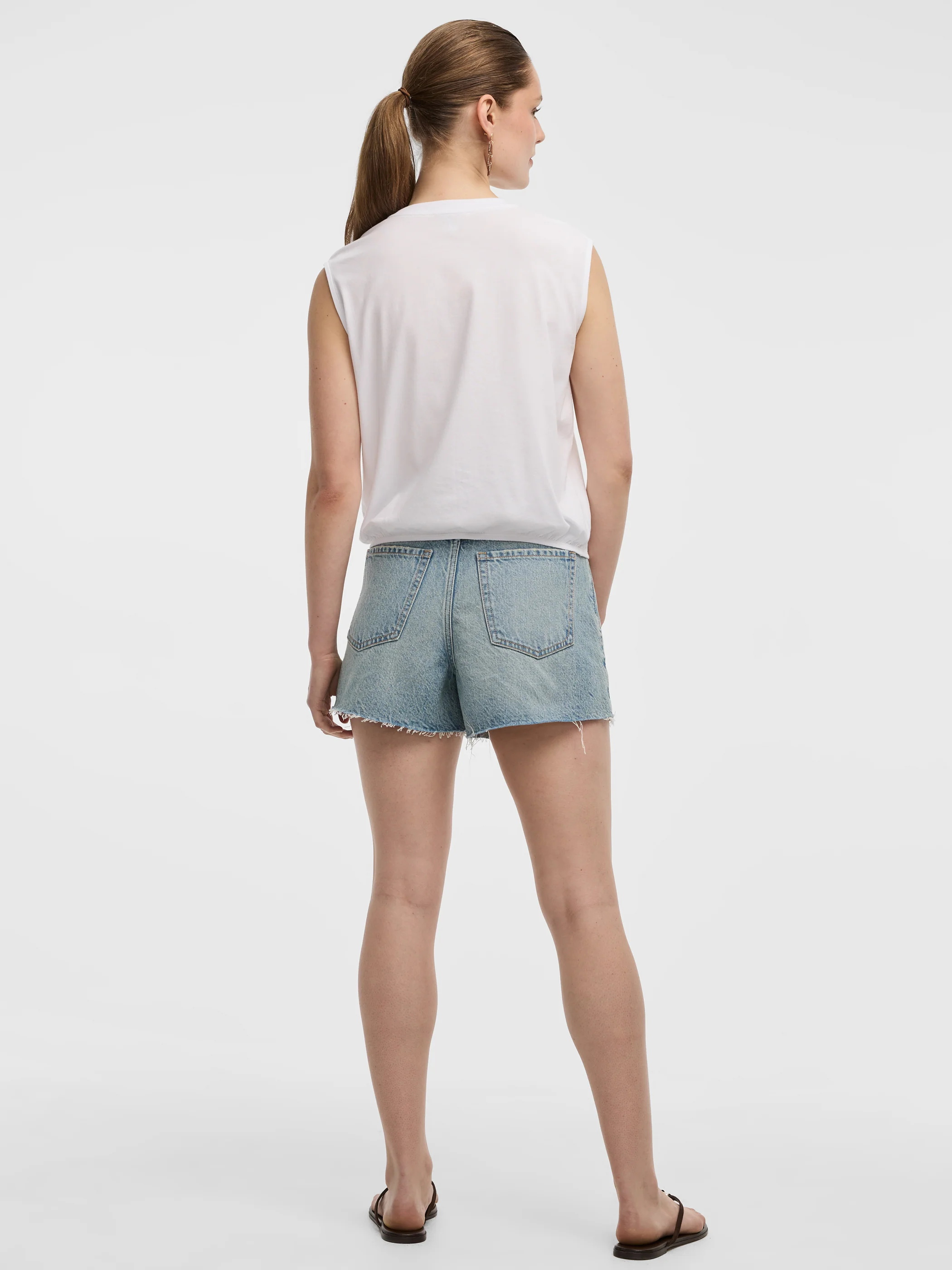 Crew-Neck Tank with Bubble Hem - Image 7