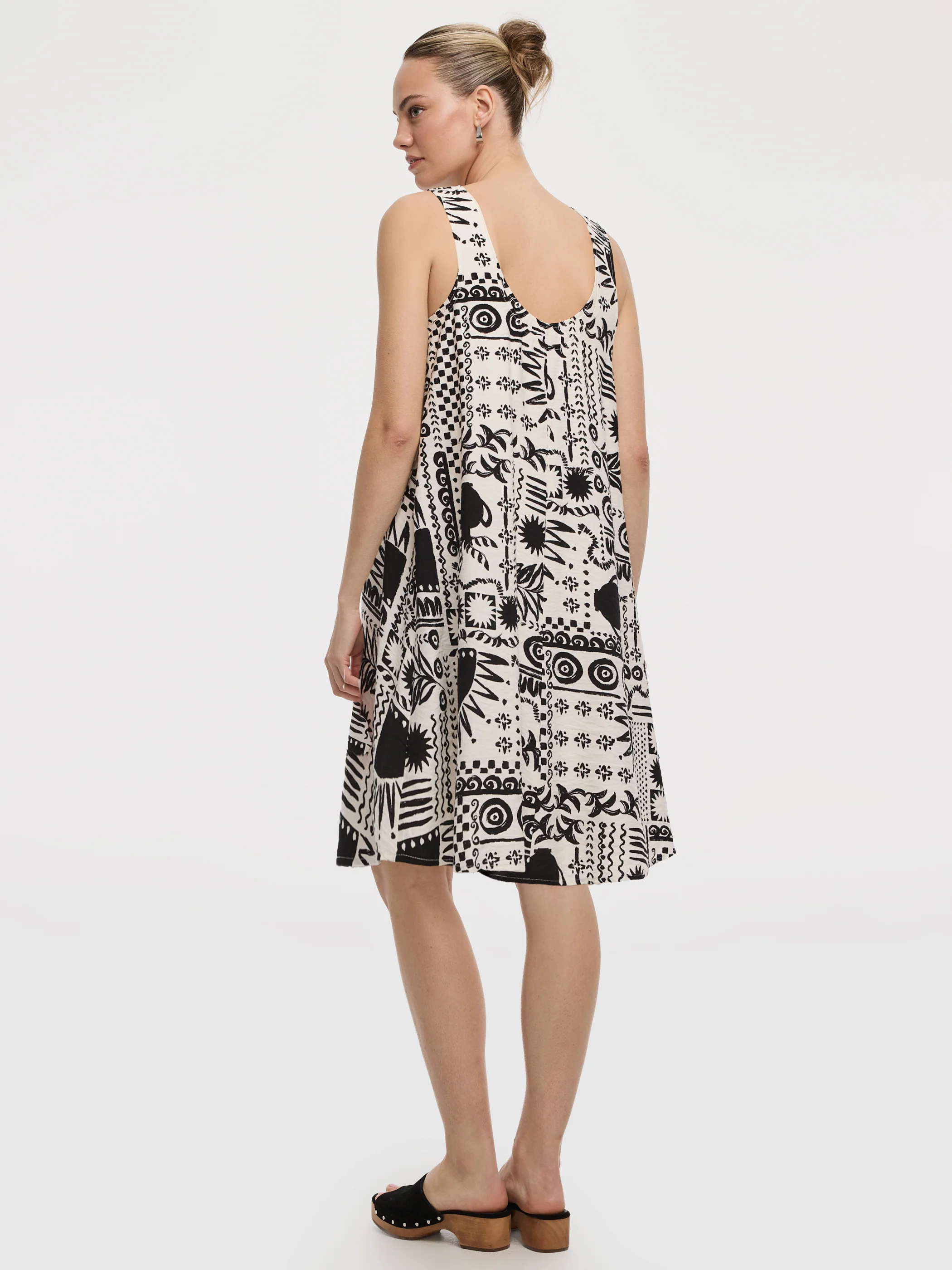 Sleeveless Swing Dress - Image 3