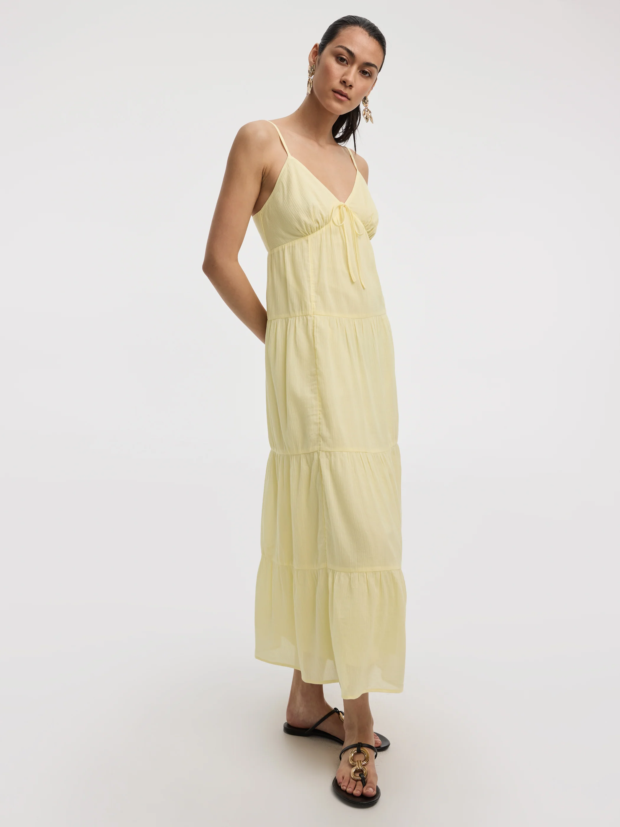 Sleeveless Maxi Dress with Sweetheart Neckline - Image 4