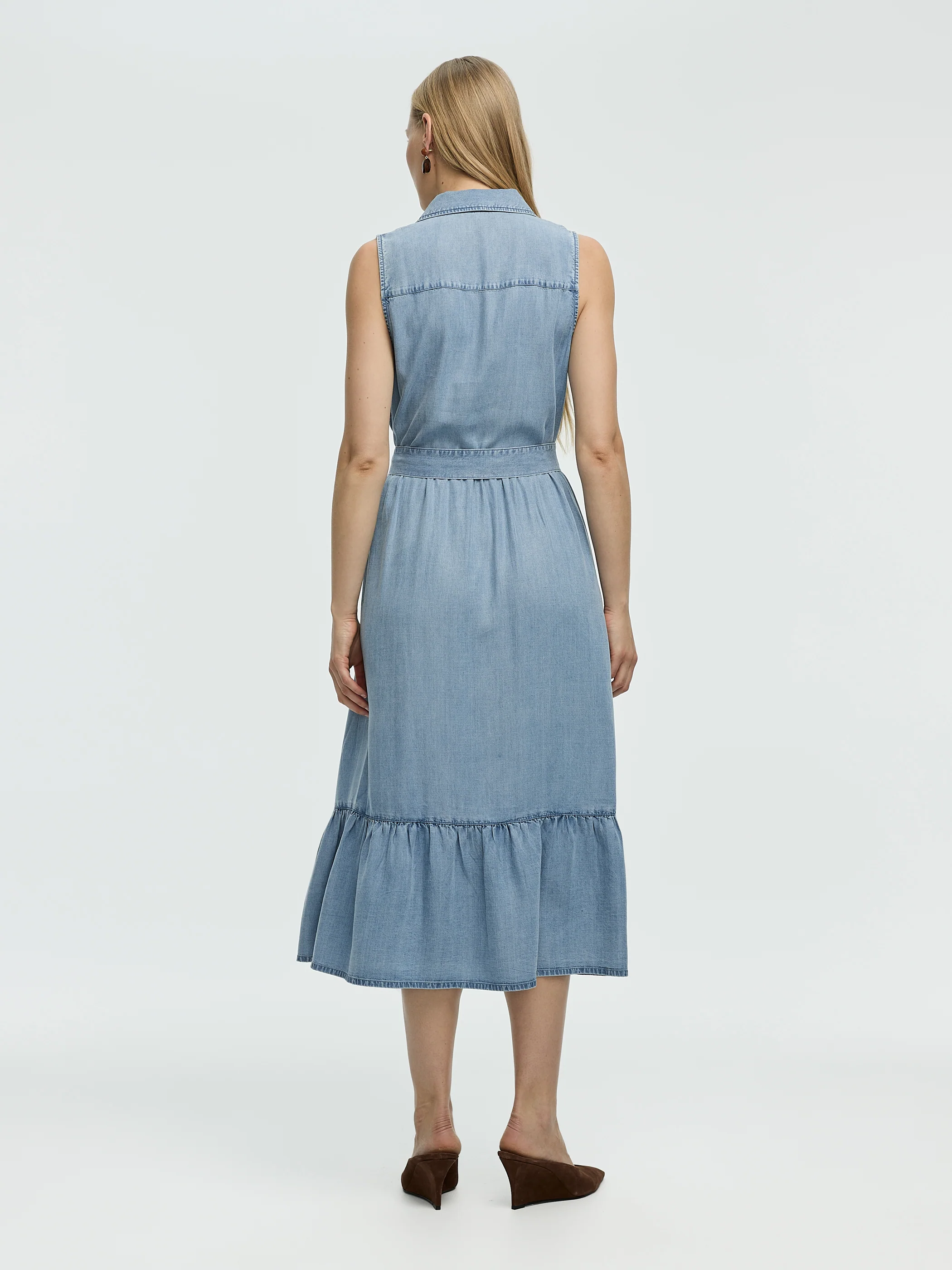 Sleeveless Buttoned-Down Midi Dress - Image 3